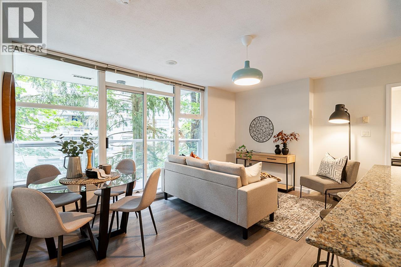 311 9262 UNIVERSITY CRESCENT, Burnaby, British Columbia