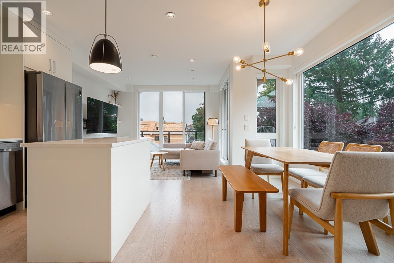 4756 Duchess Street, Vancouver, British Columbia  V5R 0K3 - Photo 2 - R3063204