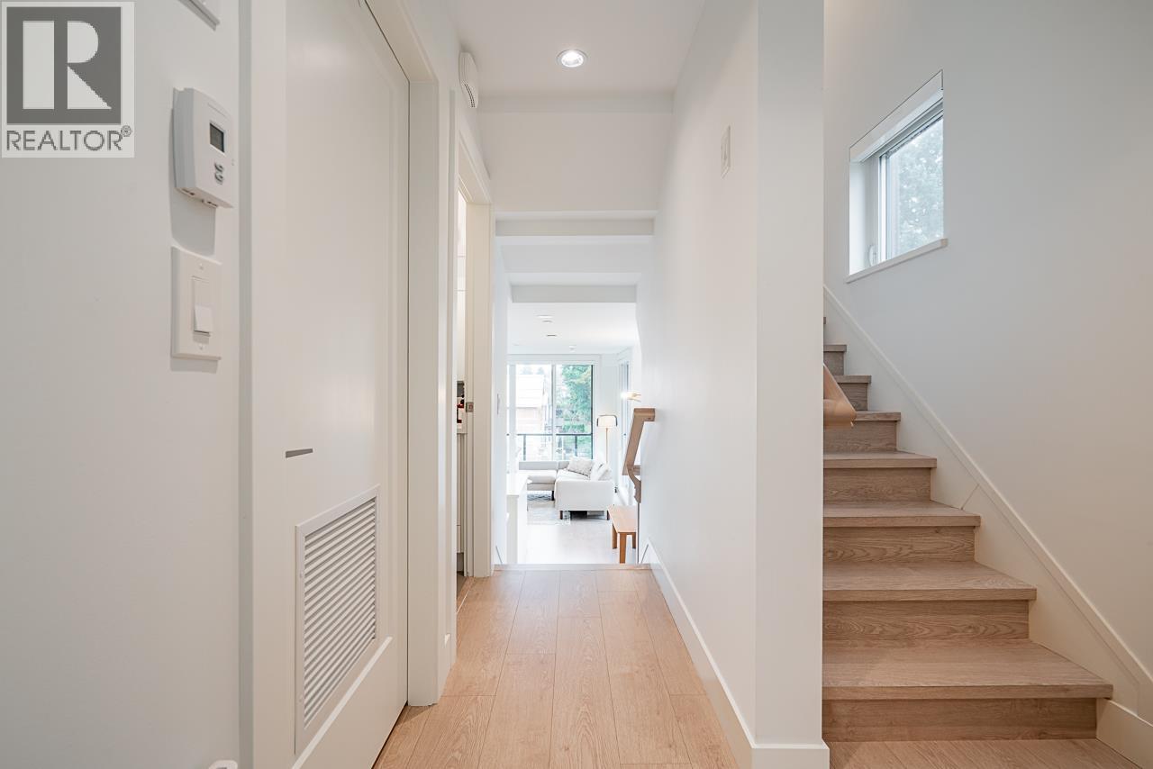 4756 Duchess Street, Vancouver, British Columbia  V5R 0K3 - Photo 14 - R3063204