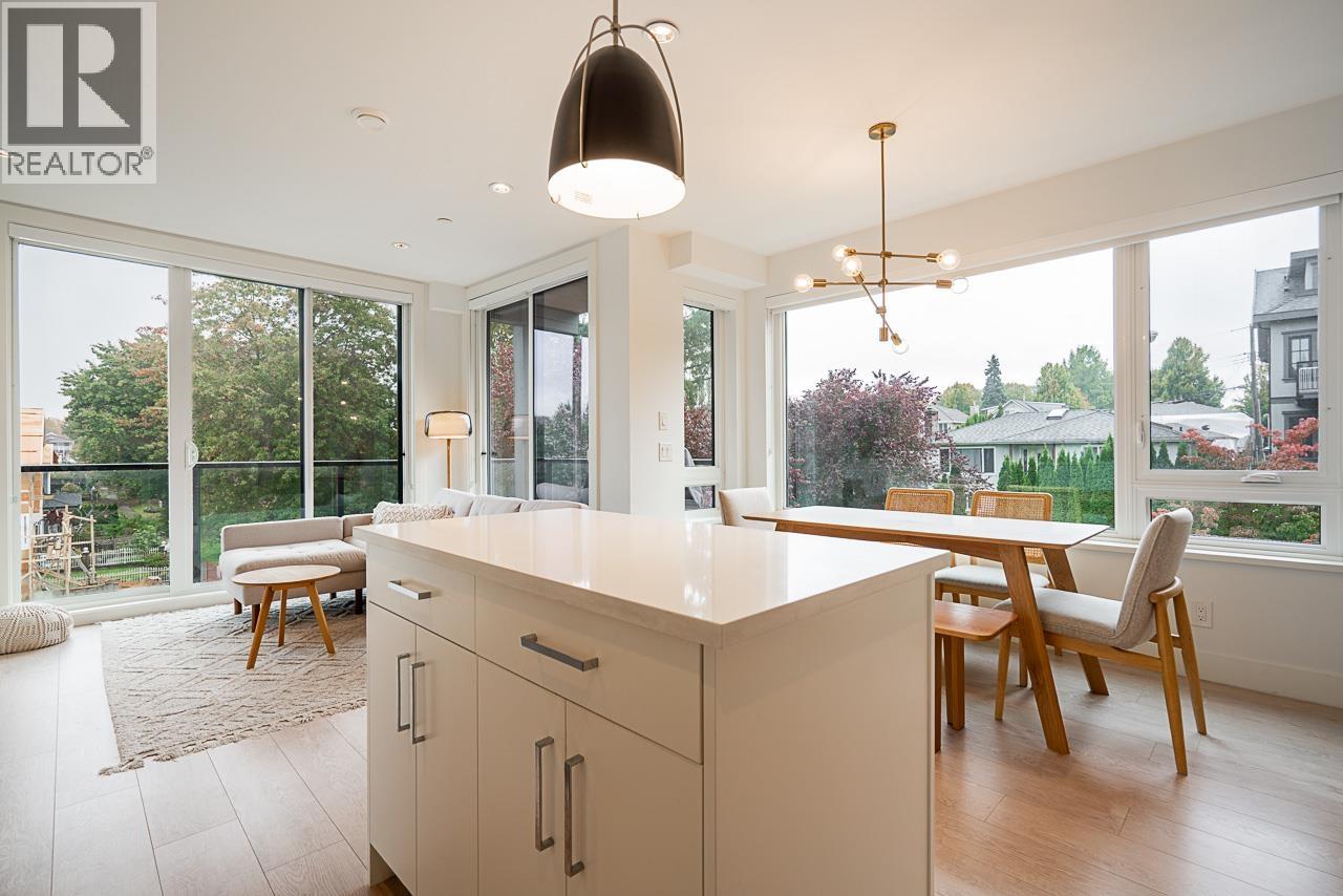 4756 DUCHESS STREET, Vancouver, British Columbia