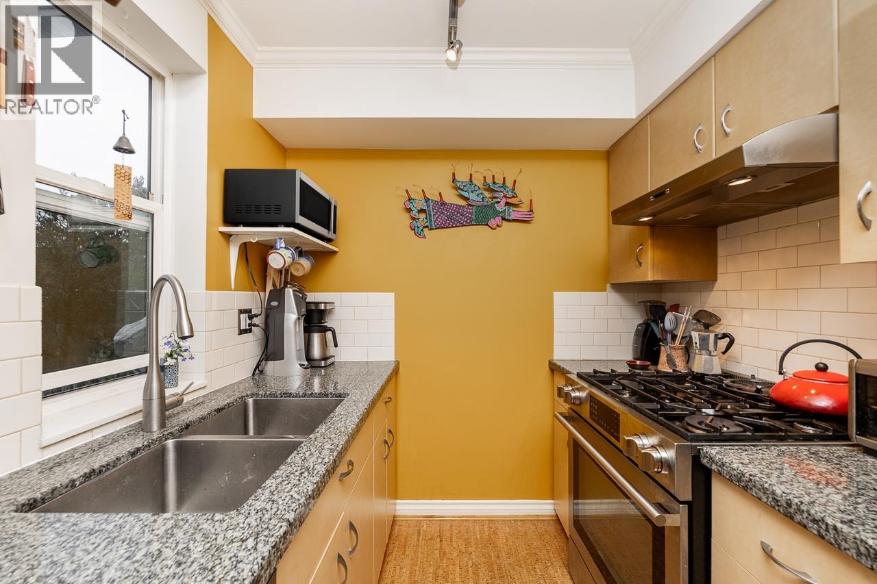 403 1617 Grant Street, Vancouver, British Columbia  V5L 2Y4 - Photo 9 - R3063187