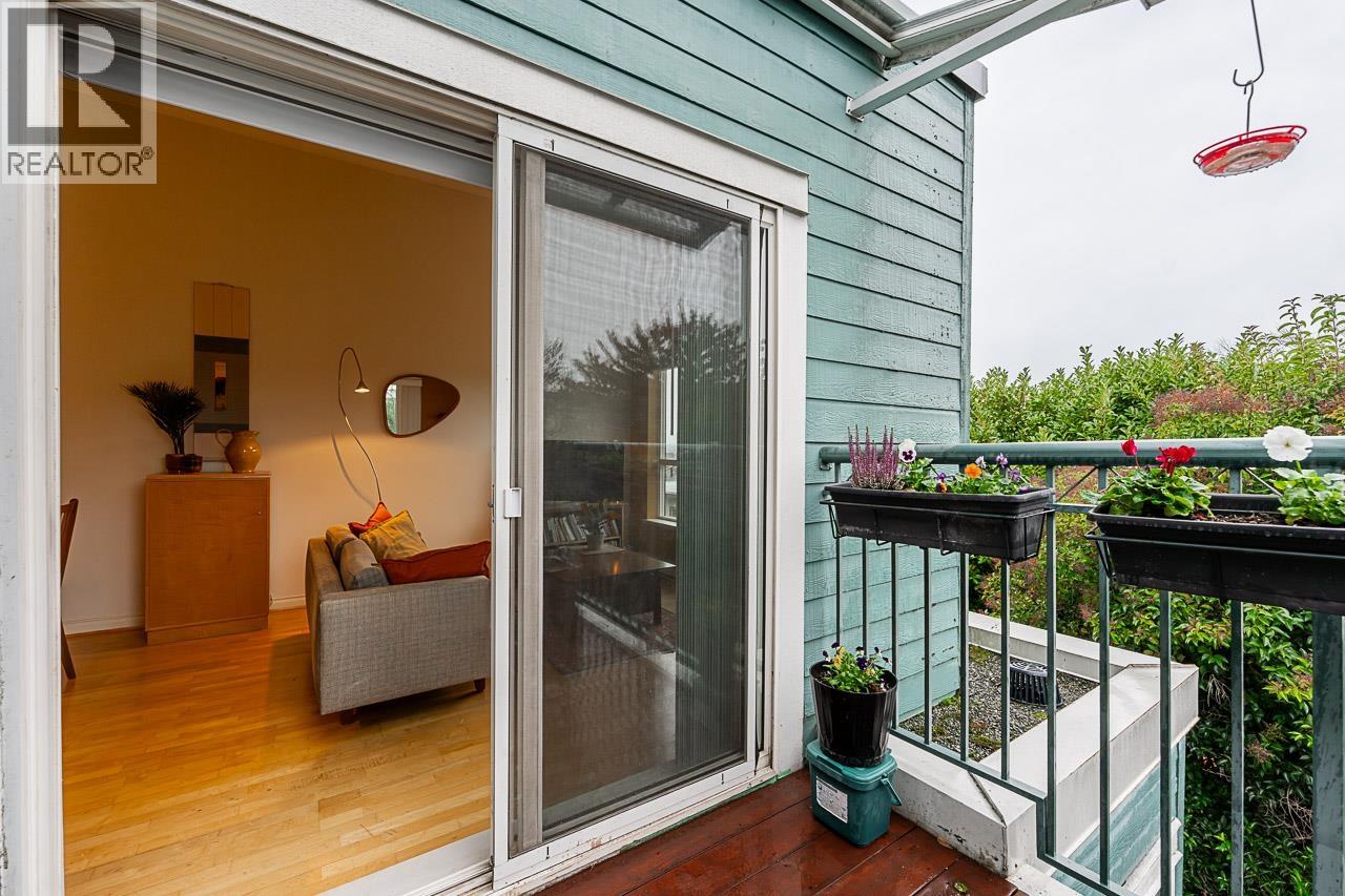 403 1617 Grant Street, Vancouver, British Columbia  V5L 2Y4 - Photo 11 - R3063187