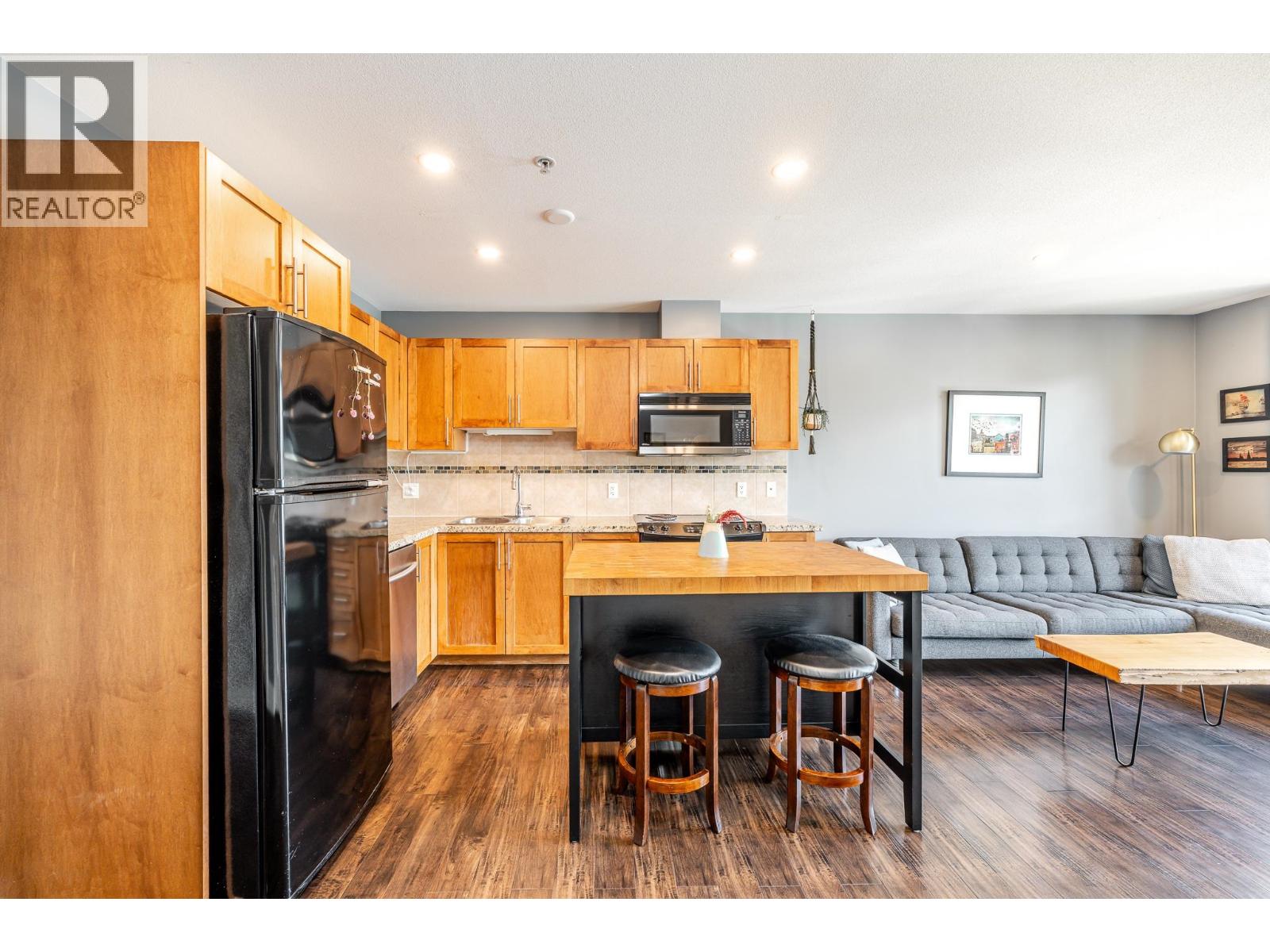 521 1211 Village Green Way, Squamish, British Columbia  V8B 0R7 - Photo 6 - R3063202