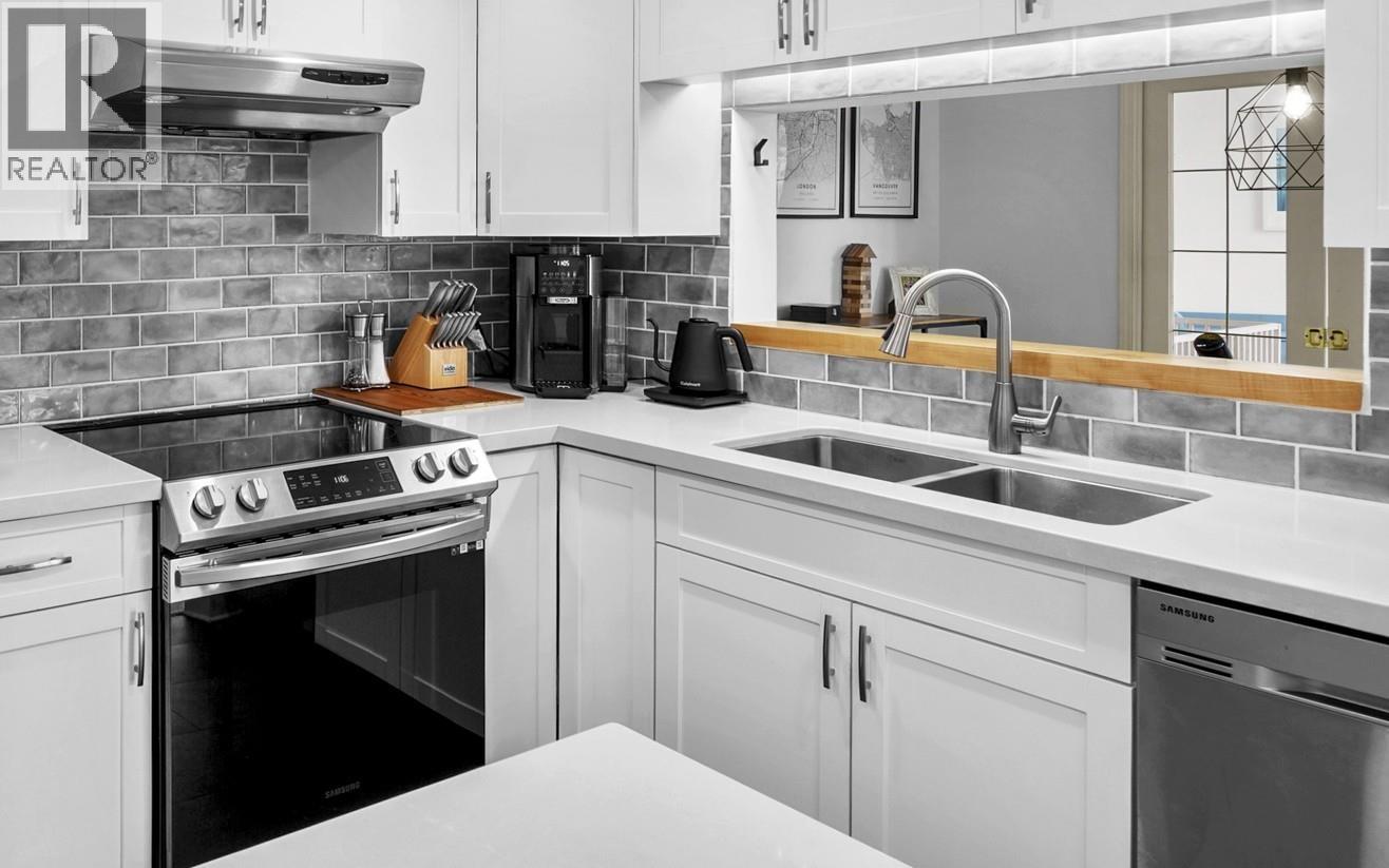 803 995 Roche Point Drive, North Vancouver, British Columbia  V7H 2X4 - Photo 12 - R3063215