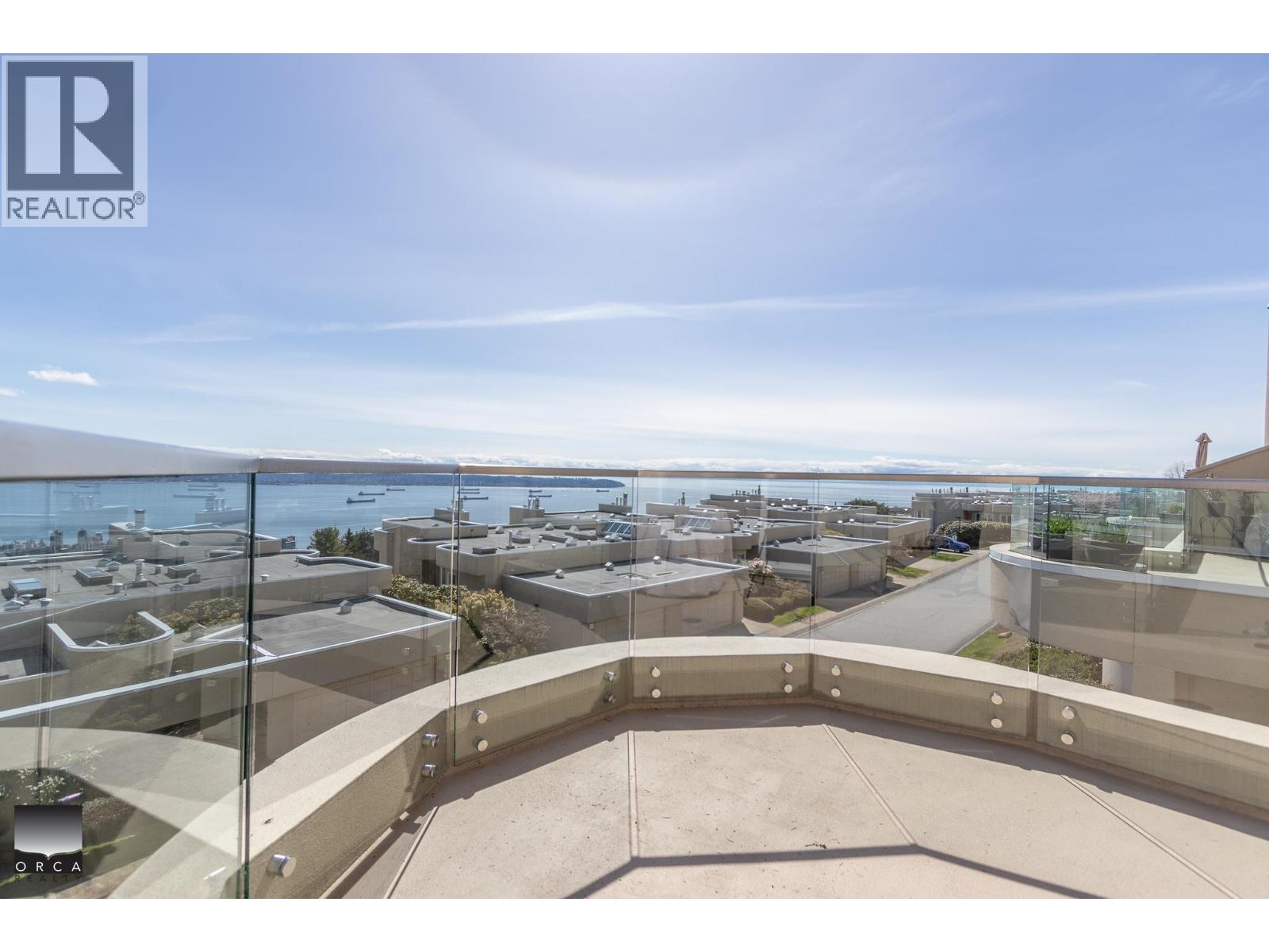 2341 Folkestone Way, West Vancouver, British Columbia  V7S 3C9 - Photo 5 - R3063225