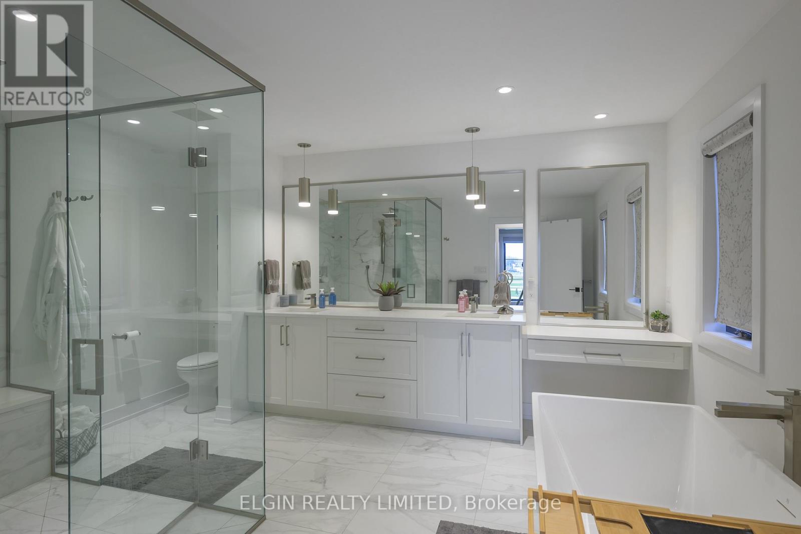 107 Optimist Drive, Southwold, Ontario  N5P 0G2 - Photo 28 - X12473916