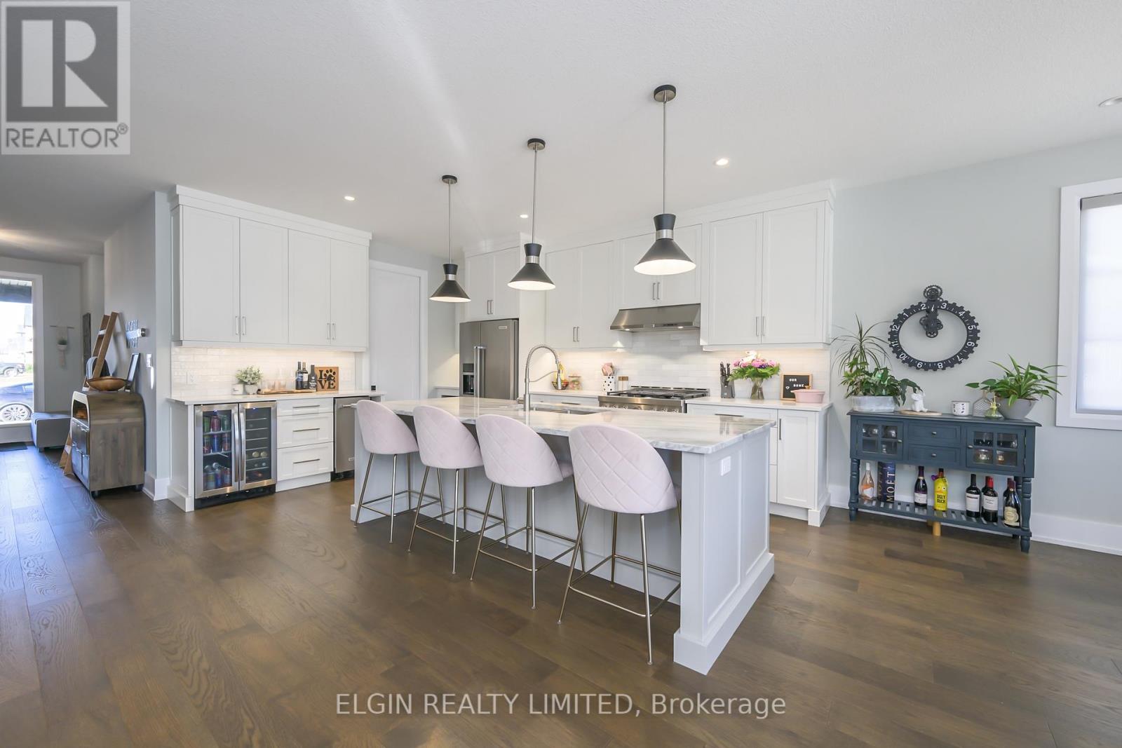 107 Optimist Drive, Southwold, Ontario  N5P 0G2 - Photo 16 - X12473916