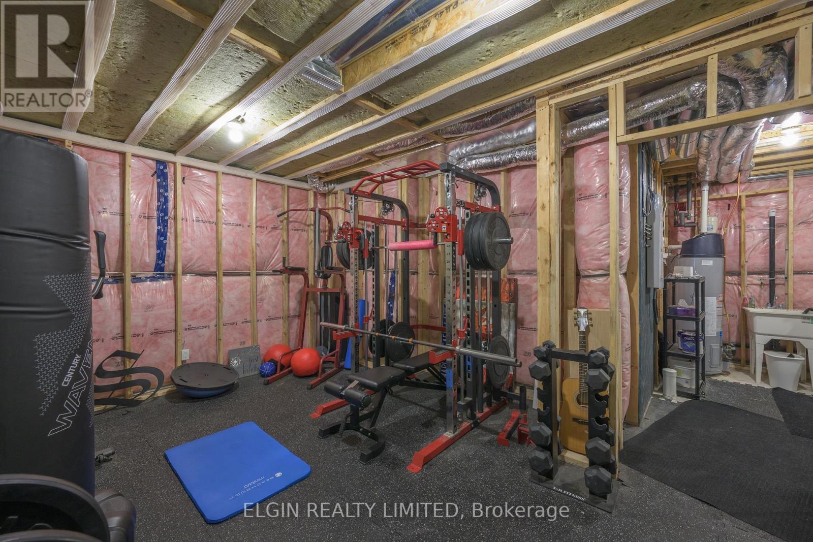 107 Optimist Drive, Southwold, Ontario  N5P 0G2 - Photo 45 - X12473916