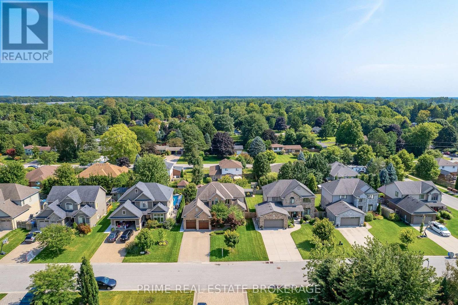 56 Fieldstone Crescent S, Middlesex Centre, Ontario  N0L 1R0 - Photo 44 - X12393685