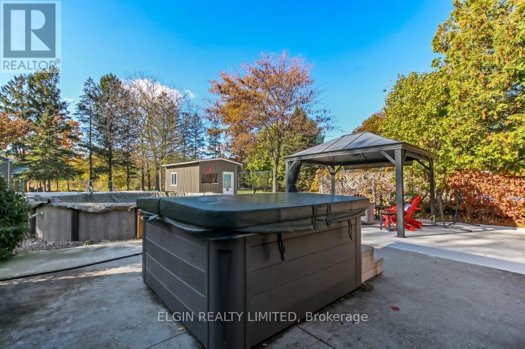 16 North Valerie Street, St. Thomas, Ontario  N5R 1A6 - Photo 23 - X12490066