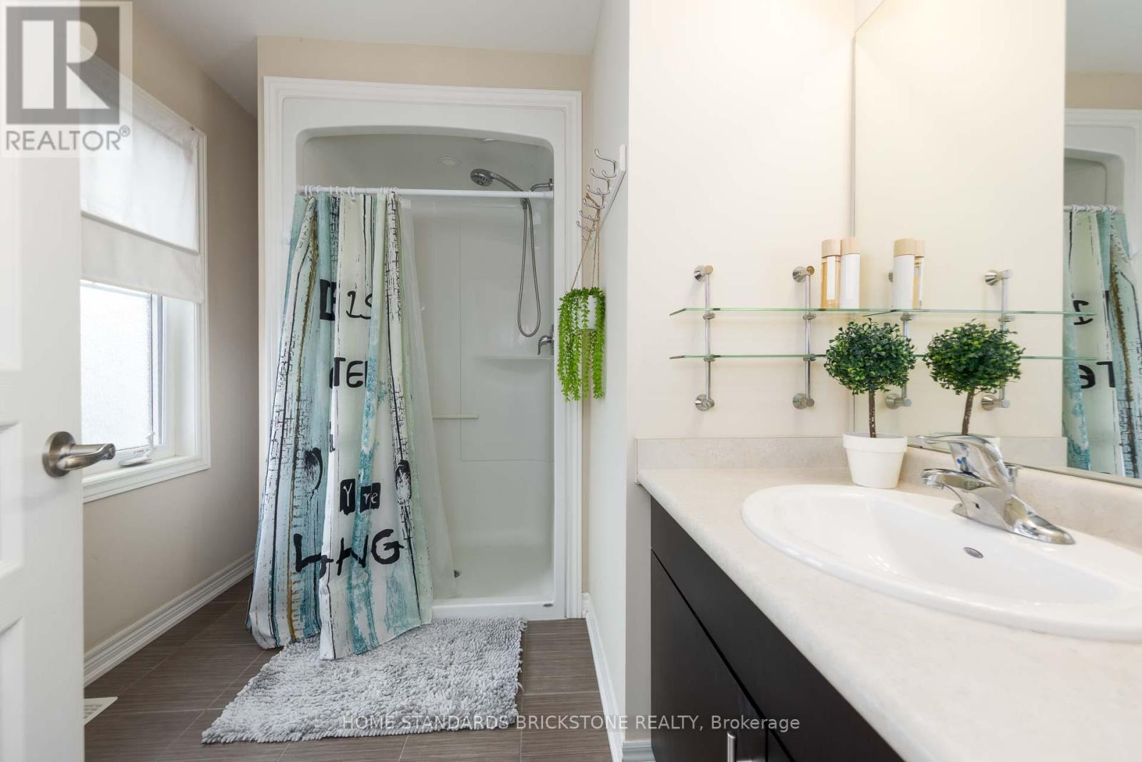 7720 Shaw Street, Niagara Falls, Ontario  L2G 0H1 - Photo 25 - X12489770