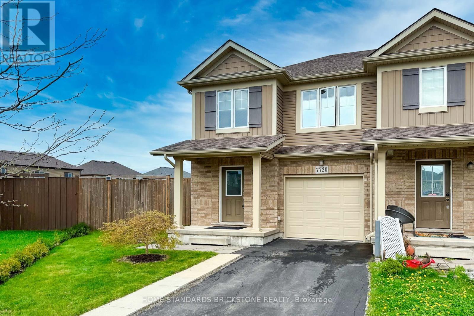 7720 Shaw Street, Niagara Falls, Ontario  L2G 0H1 - Photo 3 - X12489770