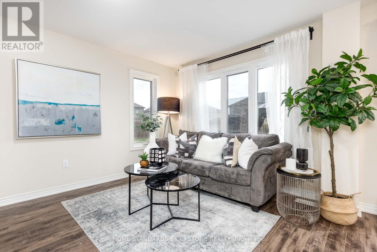 7720 Shaw Street, Niagara Falls, Ontario  L2G 0H1 - Photo 9 - X12489770