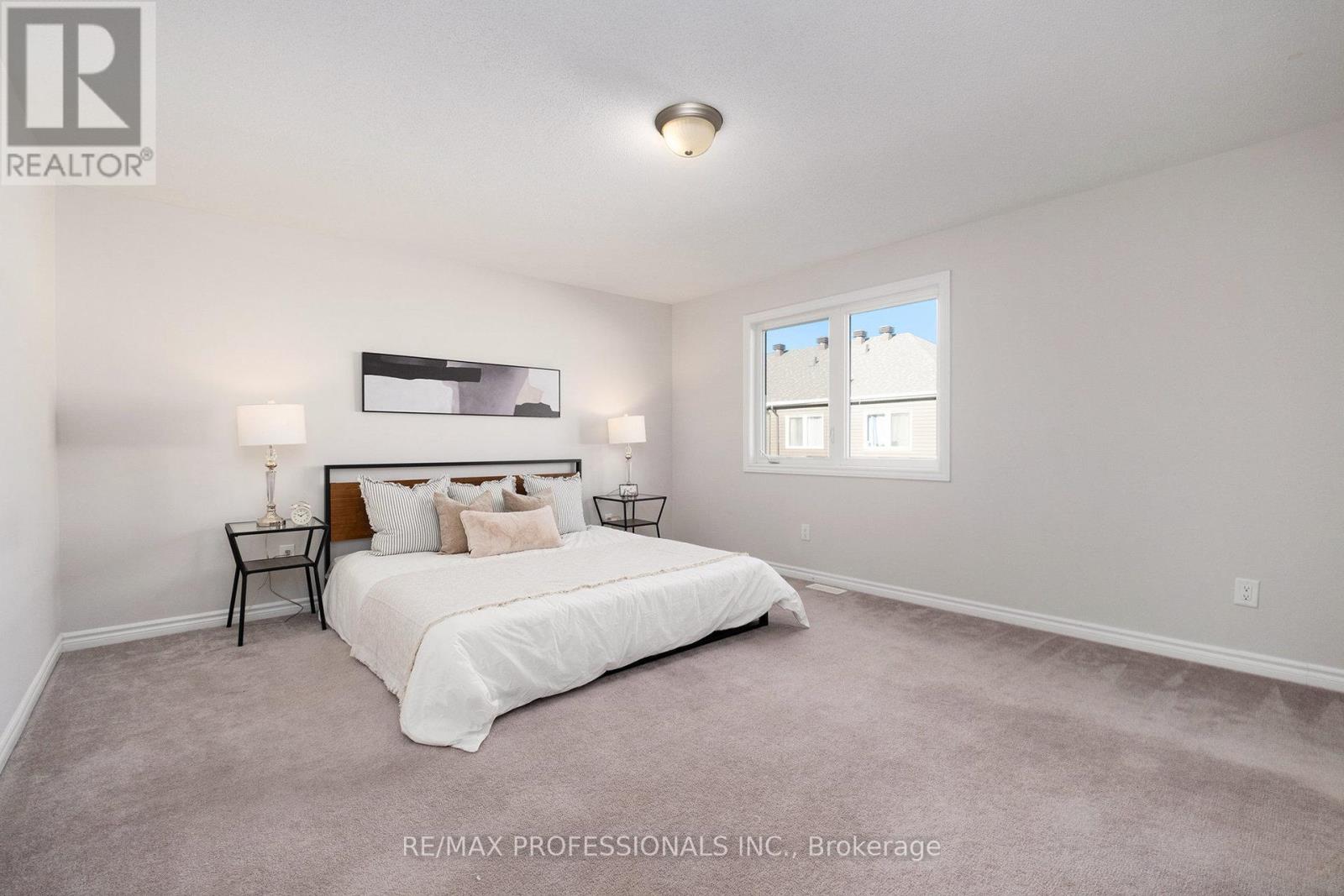 2241 Watercolours Way, Ottawa, Ontario  K2J 6R2 - Photo 12 - X12489864