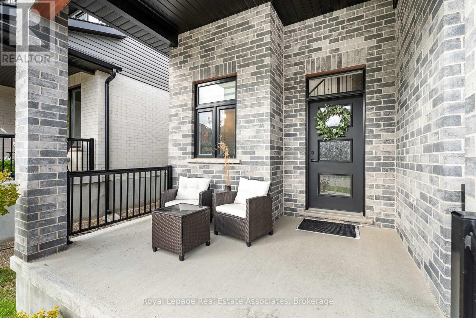 7 Tindall Crescent, East Luther Grand Valley, Ontario  L9W 7R9 - Photo 3 - X12489924