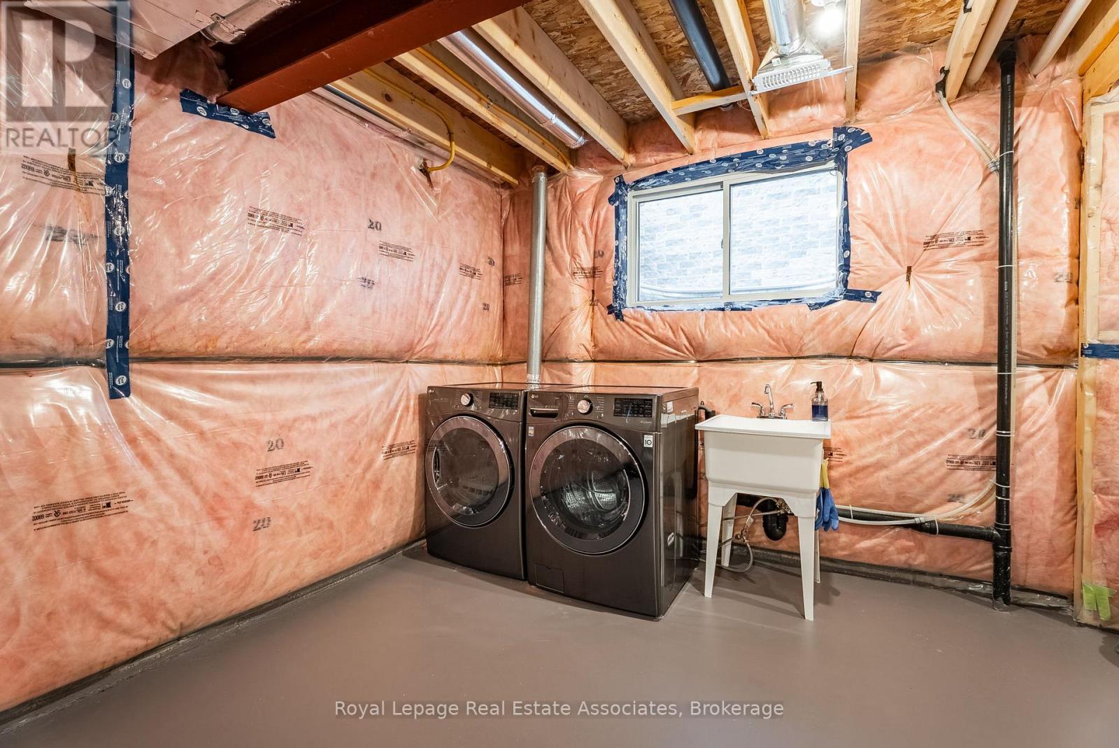 7 Tindall Crescent, East Luther Grand Valley, Ontario  L9W 7R9 - Photo 32 - X12489924