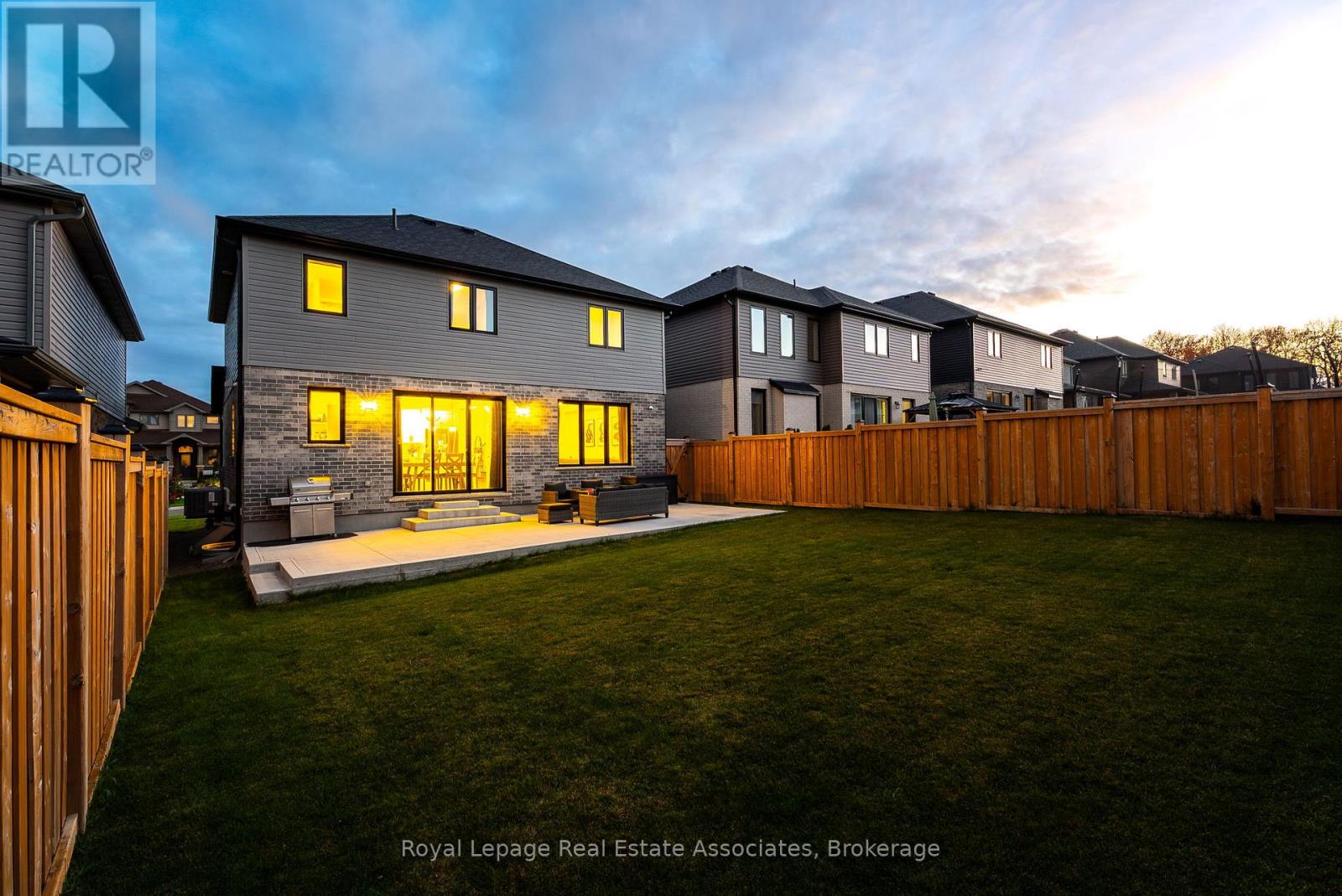 7 Tindall Crescent, East Luther Grand Valley, Ontario  L9W 7R9 - Photo 35 - X12489924