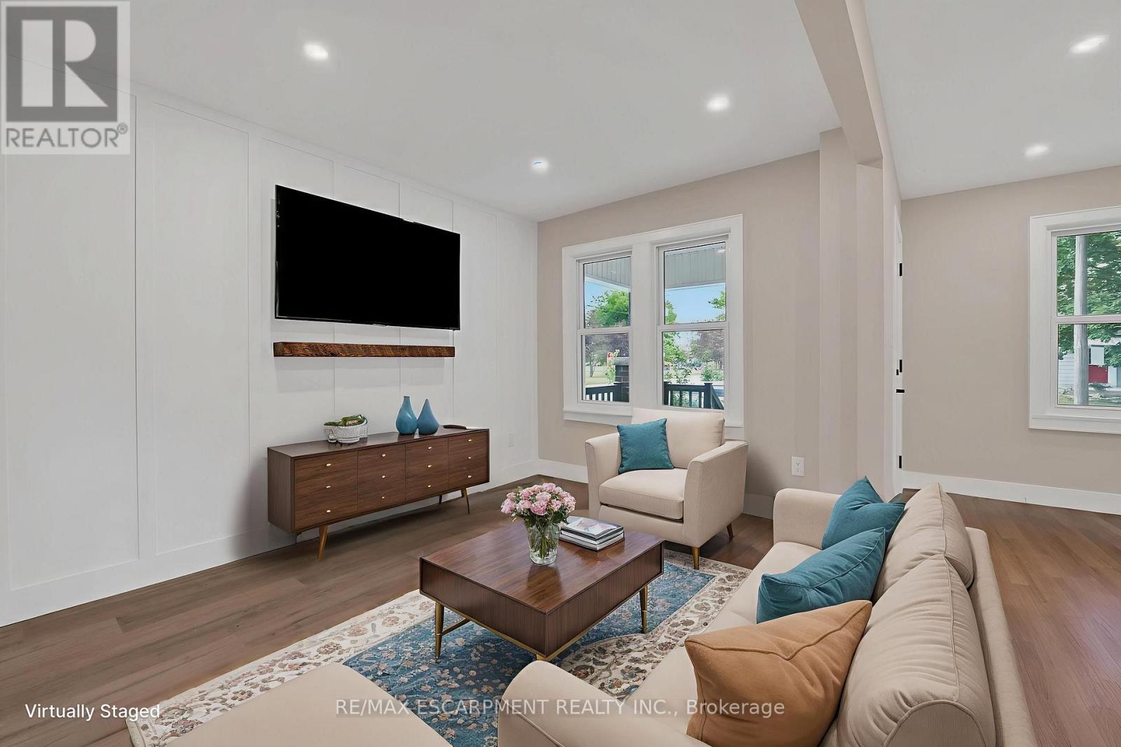 126 Auburn Avenue, Hamilton, Ontario  L8K 3B2 - Photo 10 - X12489936