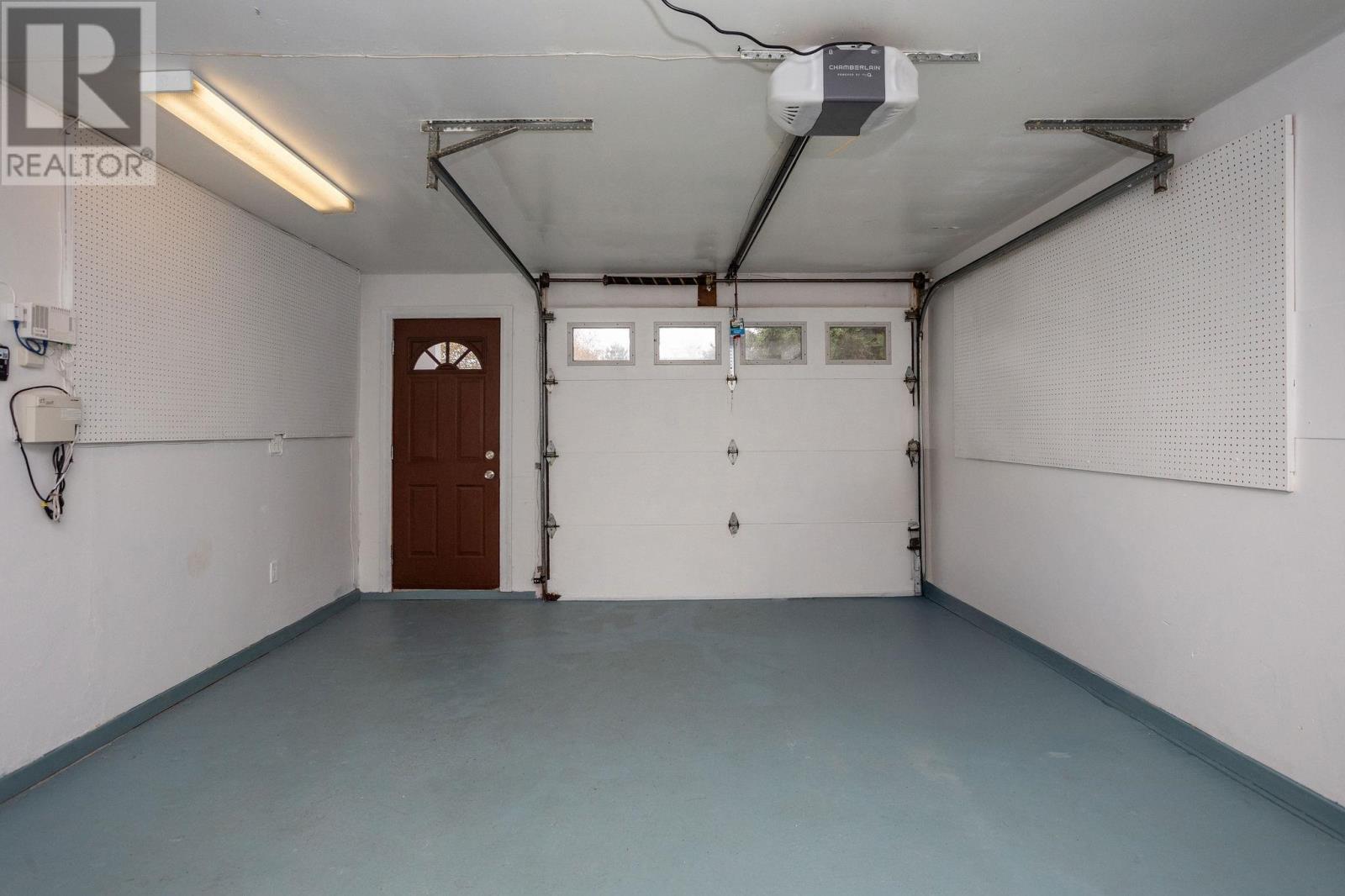 7 Crestview Drive, Charlottetown, Prince Edward Island  C1E 1N4 - Photo 41 - 202526888