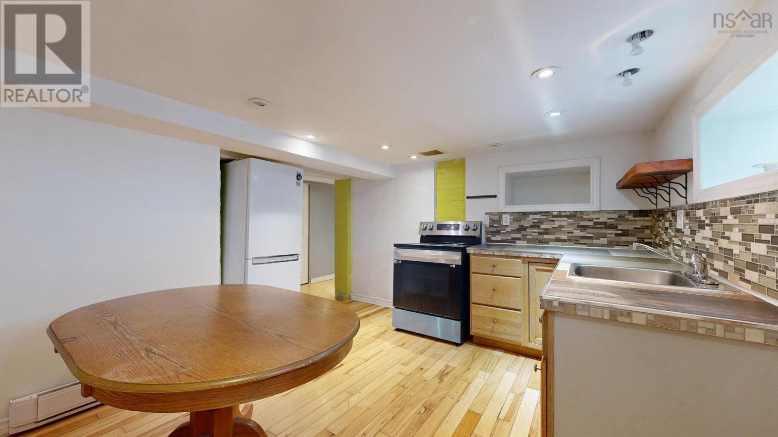 3681 High Street, Halifax Peninsula, Nova Scotia  B3K 4Y8 - Photo 35 - 202512141