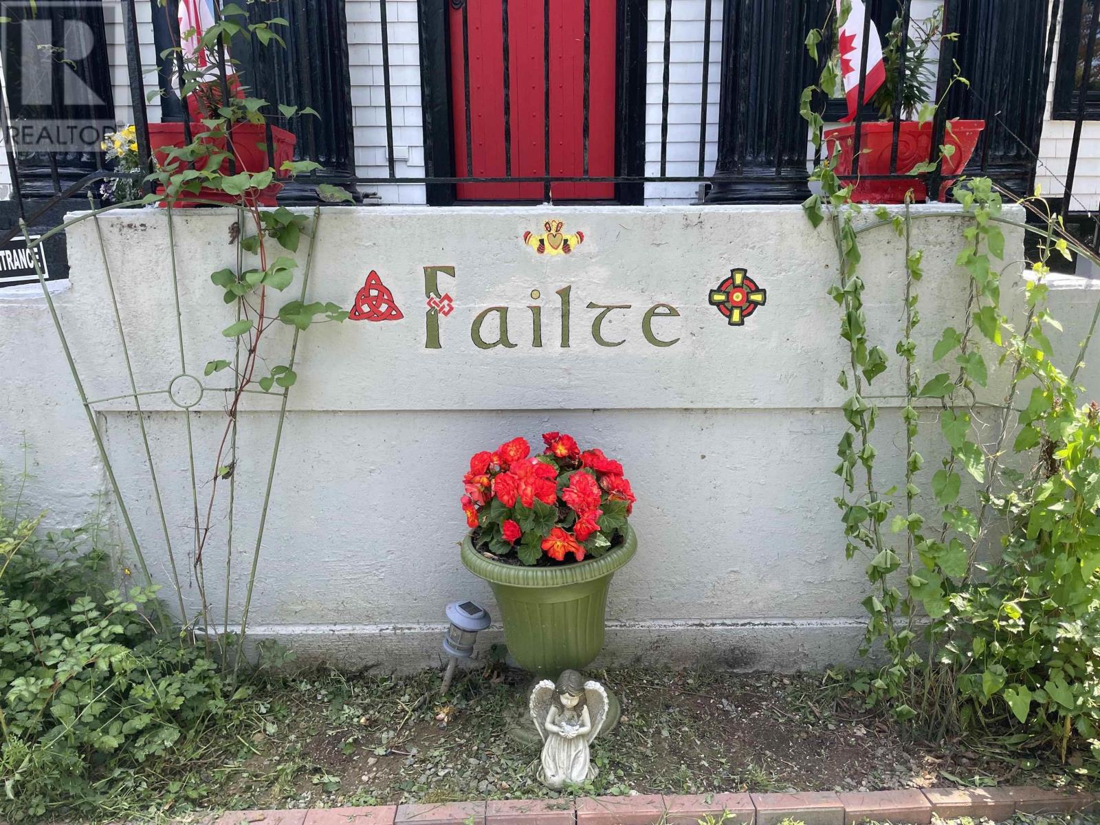 317 Church Road, Little Bras D'or, Nova Scotia  B0E 3A3 - Photo 2 - 202517469