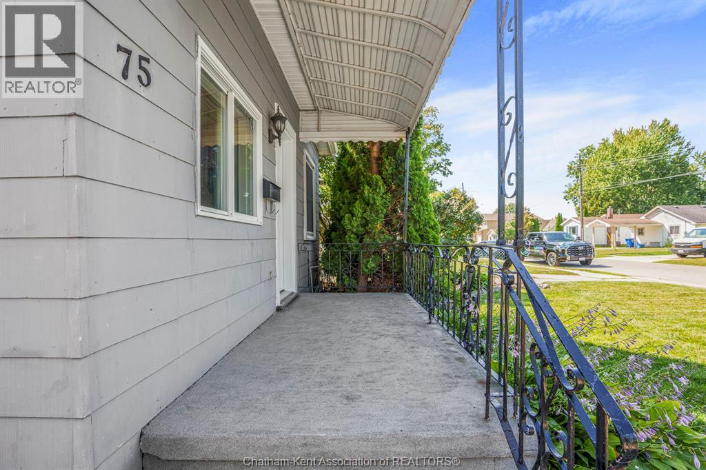 75 Fielder Avenue, Chatham, Ontario  N7L 1K5 - Photo 6 - 25023316