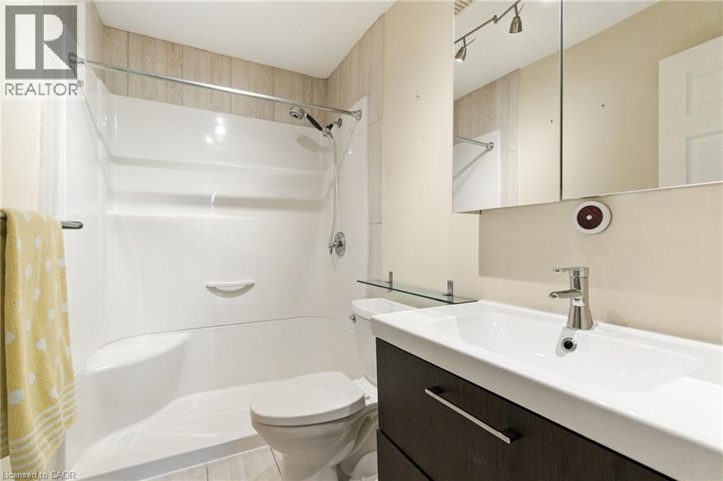 1245 Stephenson Drive Unit# 16, Burlington, Ontario  L7S 2L9 - Photo 16 - 40767073