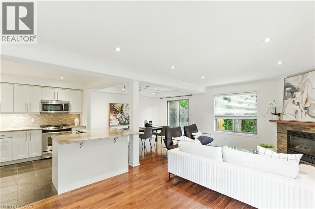 1245 Stephenson Drive Unit# 16, Burlington, Ontario  L7S 2L9 - Photo 5 - 40767073