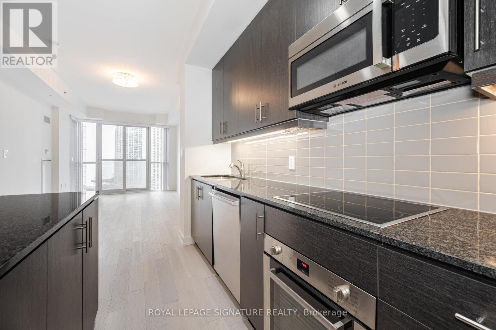 1501 - 1 THE ESPLANADE DRIVE, Toronto, Ontario