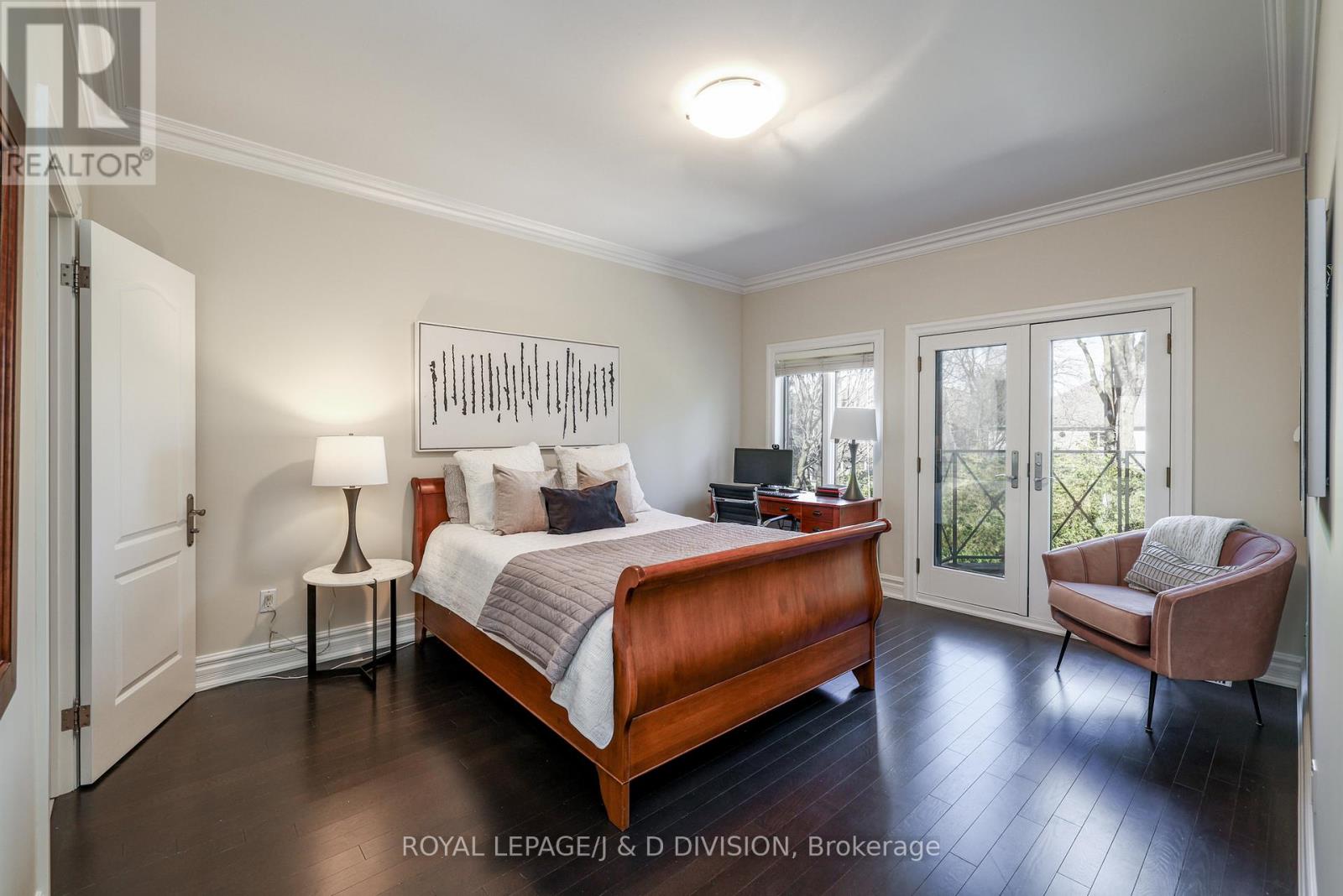 82 Munro Boulevard, Toronto, Ontario  M2P 1C4 - Photo 19 - C12487880