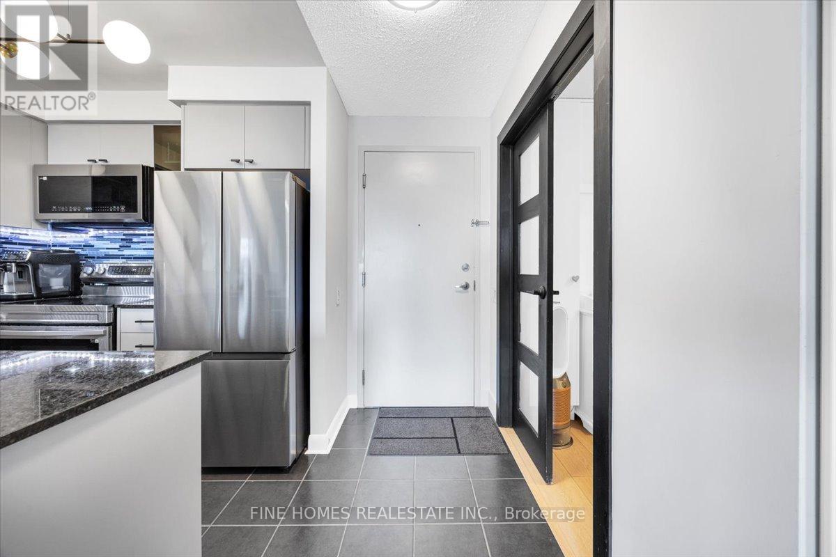 505 - 525 Wilson Avenue, Toronto, Ontario  M3H 1V1 - Photo 3 - C12490022