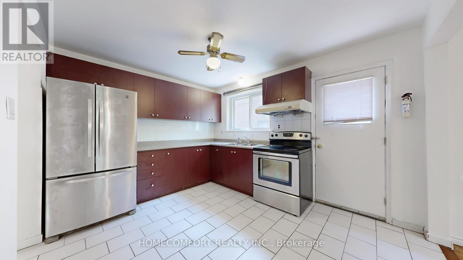 288 Woodsworth Road, Toronto, Ontario  M2L 2T6 - Photo 14 - C12490030