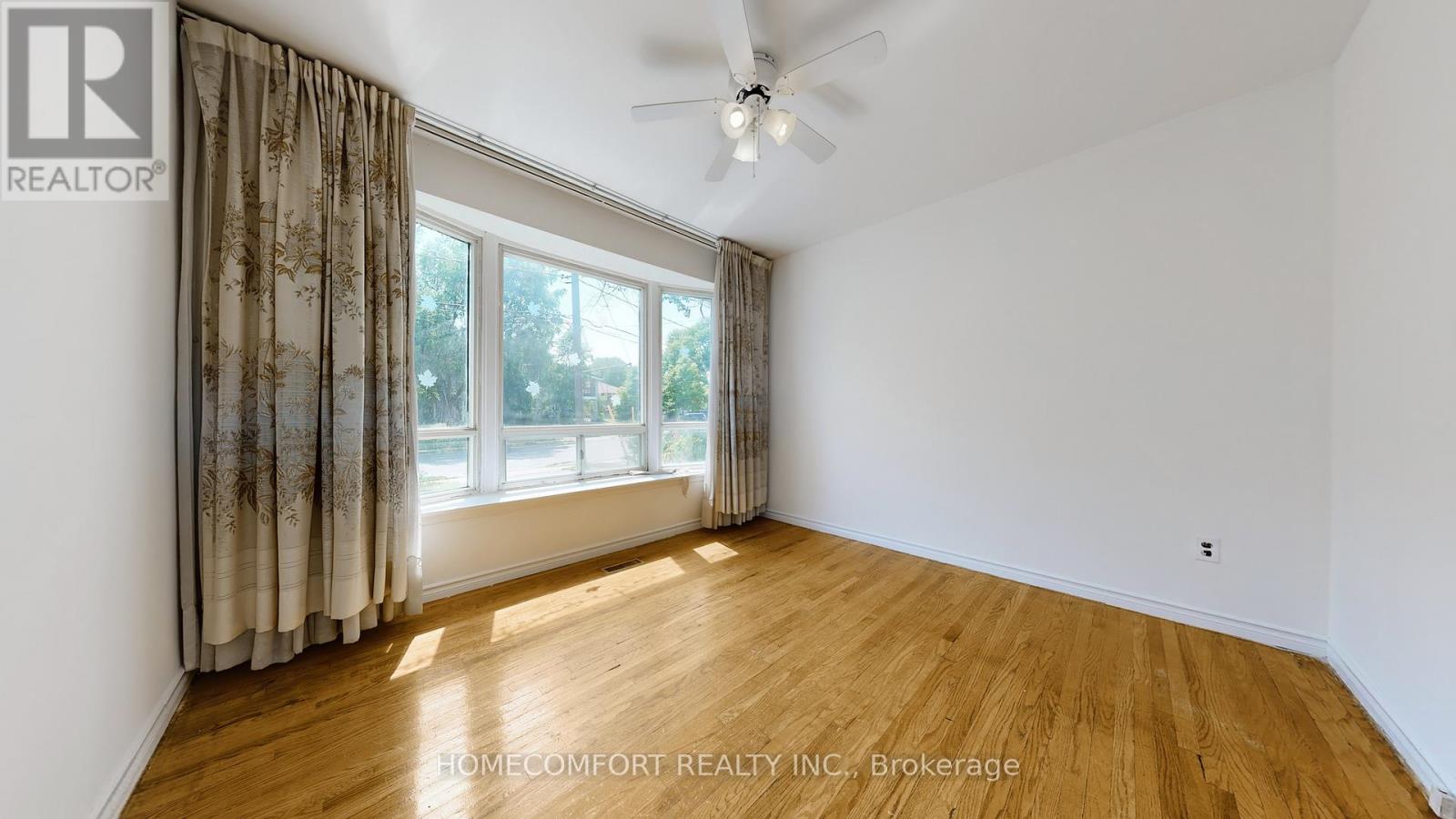 288 Woodsworth Road, Toronto, Ontario  M2L 2T6 - Photo 17 - C12490030