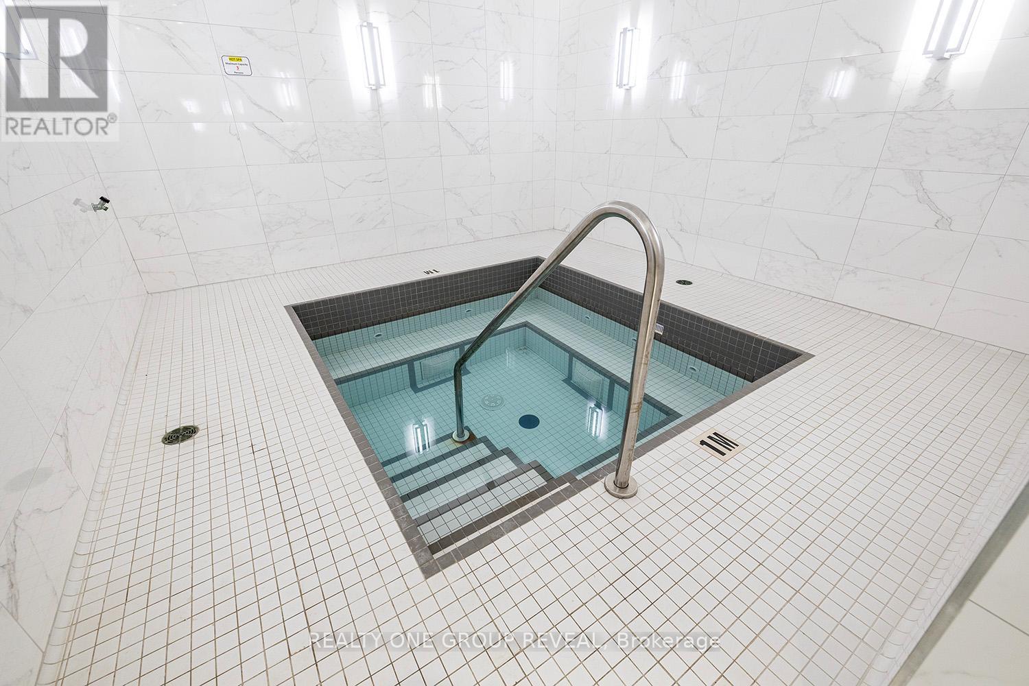 408 - 30 Ordnance Street, Toronto, Ontario  M6K 0C8 - Photo 4 - C12490134