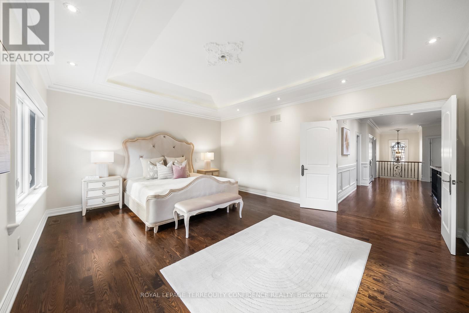 255 Dunview Avenue, Toronto, Ontario  M2N 4J3 - Photo 22 - C12490160