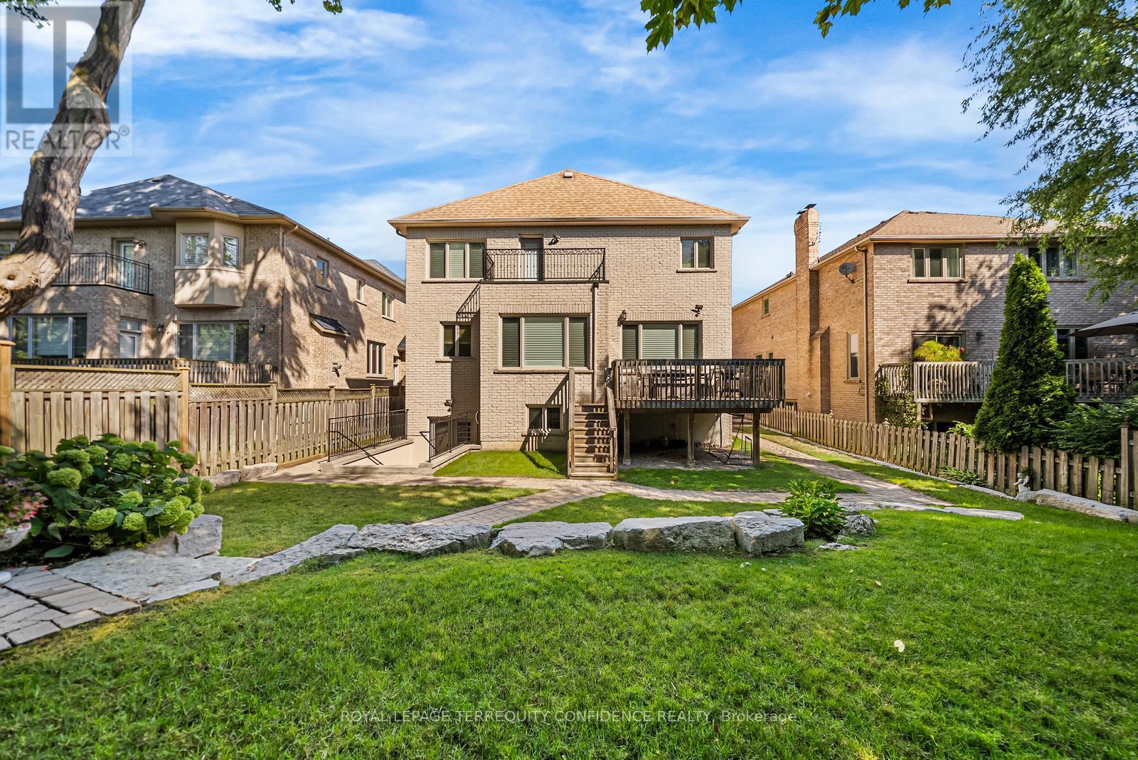 255 Dunview Avenue, Toronto, Ontario  M2N 4J3 - Photo 50 - C12490160