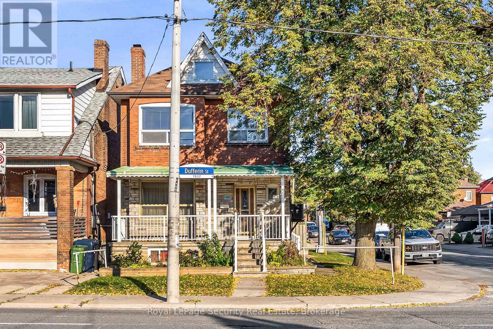 1937 Dufferin Street, Toronto, Ontario  M6E 3P8 - Photo 2 - C12490200