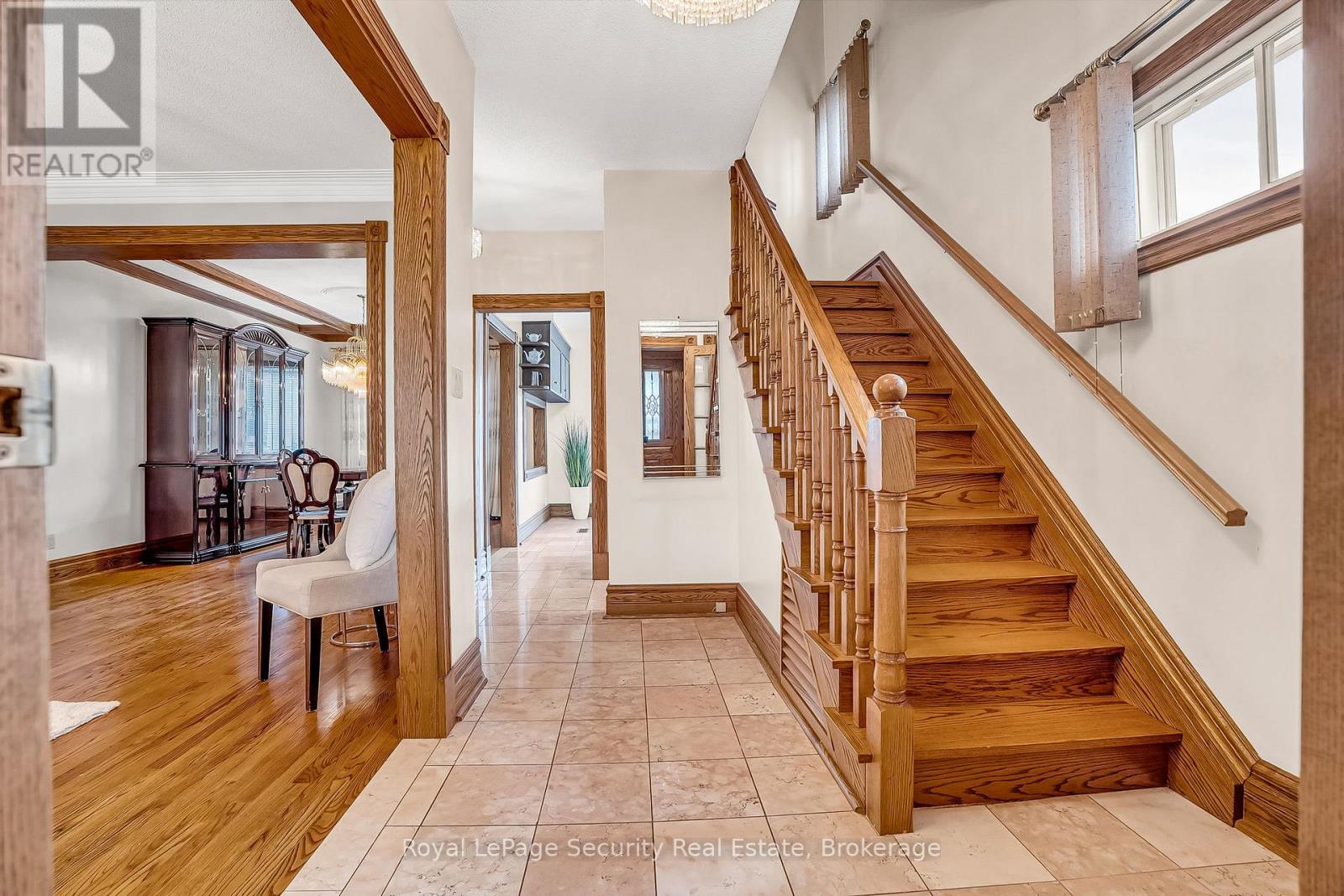 1937 Dufferin Street, Toronto, Ontario  M6E 3P8 - Photo 4 - C12490200