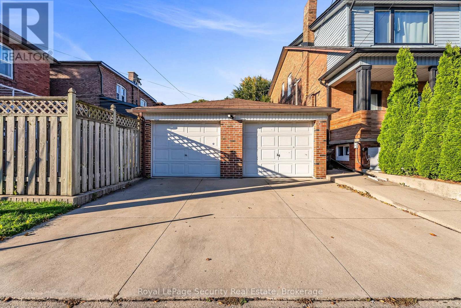 1937 Dufferin Street, Toronto, Ontario  M6E 3P8 - Photo 43 - C12490200