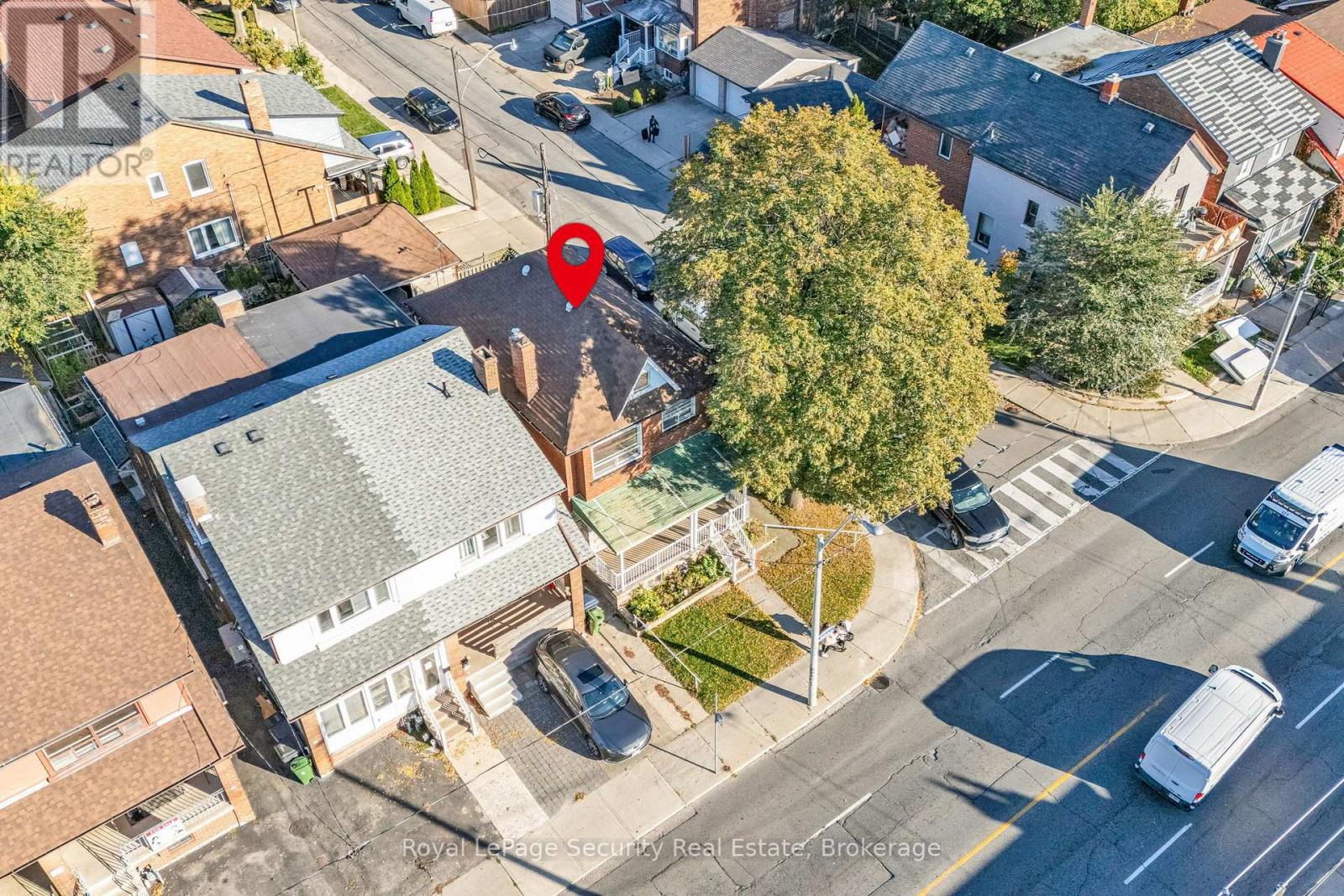 1937 Dufferin Street, Toronto, Ontario  M6E 3P8 - Photo 44 - C12490200