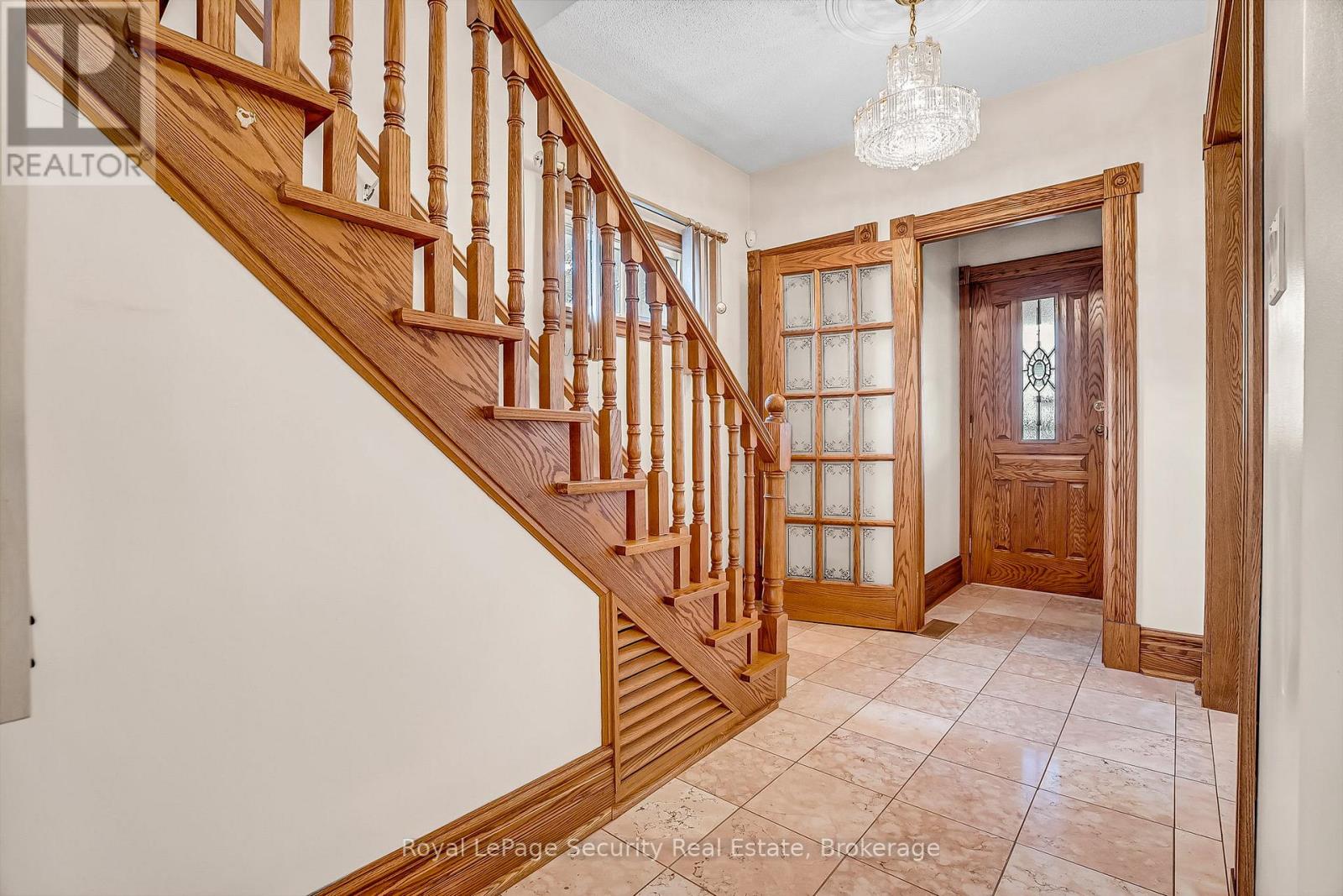 1937 Dufferin Street, Toronto, Ontario  M6E 3P8 - Photo 5 - C12490200