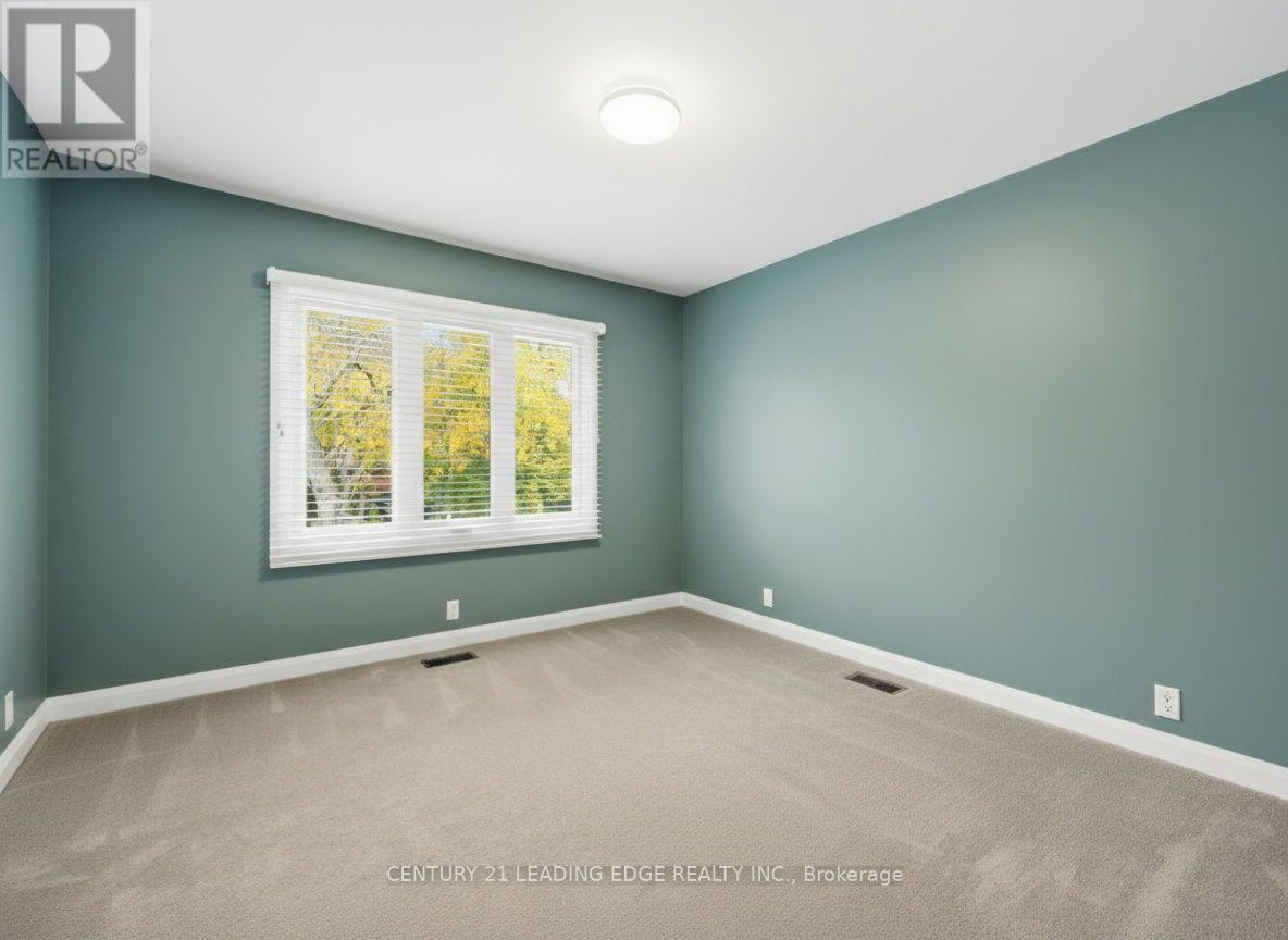 17 Celebrity Place, Markham, Ontario  L3P 7N6 - Photo 37 - N12488138