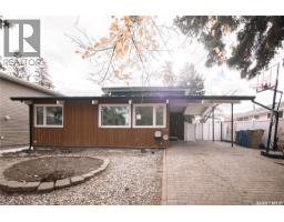 3319 29th AVENUE Parliament Place