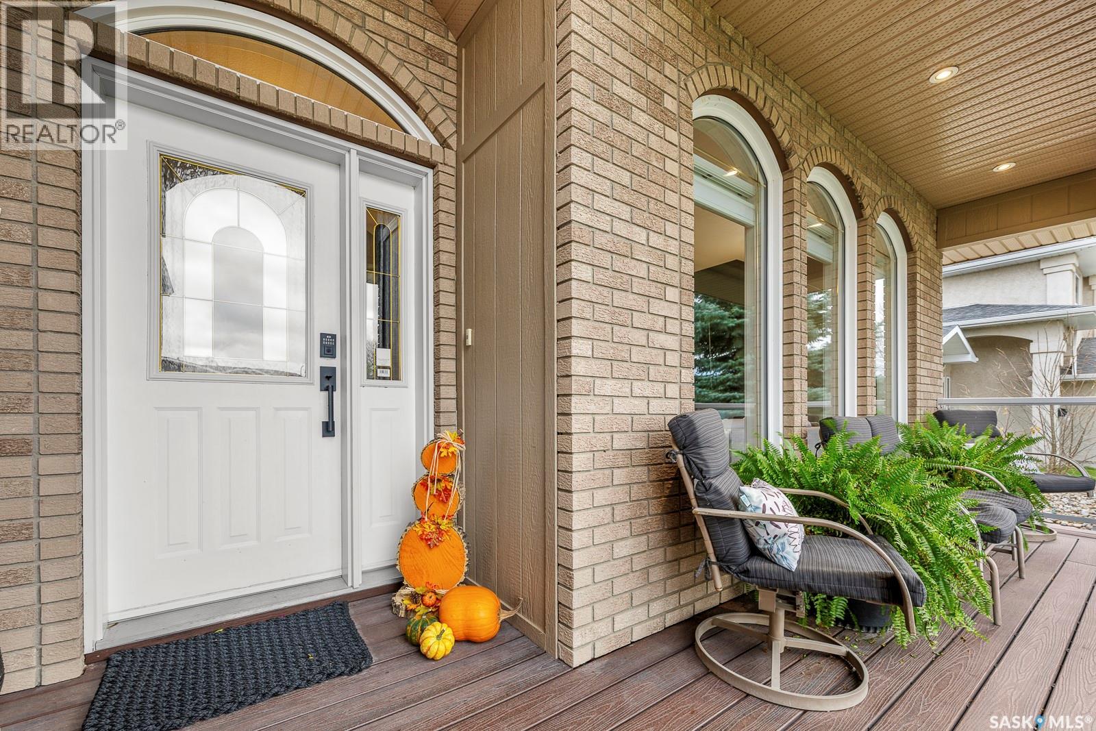 513 Meadow Road, Pilot Butte, Saskatchewan  S0G 3Z0 - Photo 2 - SK021890