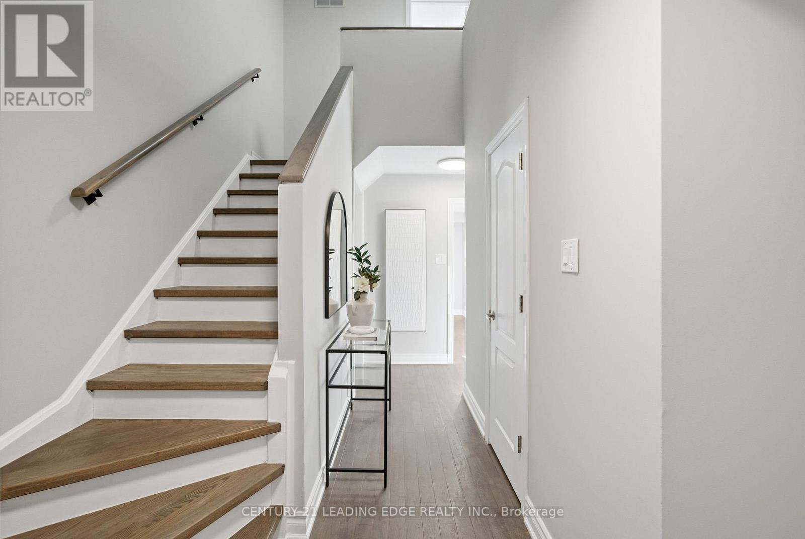 42 Harman Drive, Ajax, Ontario  L1S 5H6 - Photo 4 - E12490044