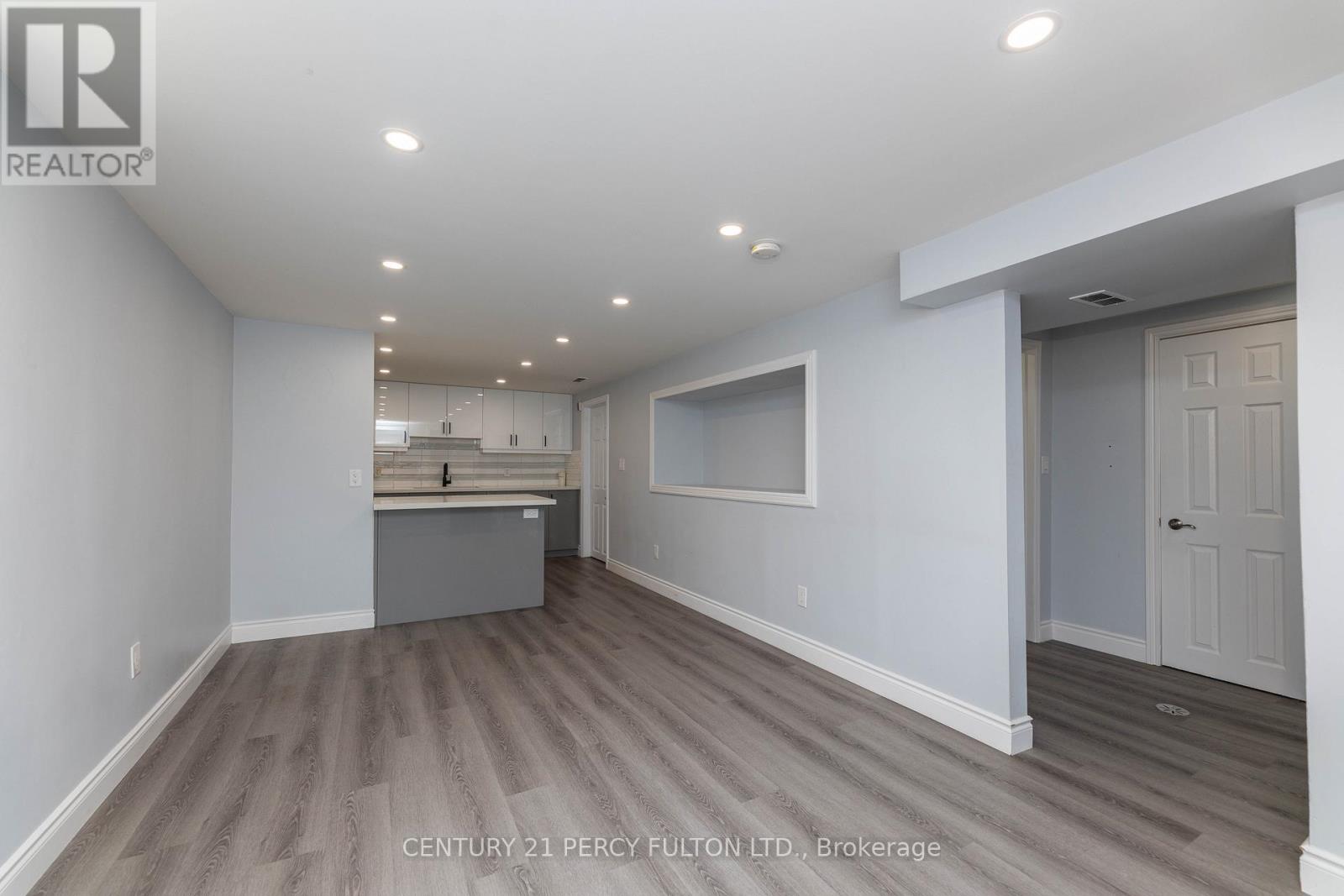 Bsmt - 647 Perry Crescent, Oshawa, Ontario  L1J 2E4 - Photo 10 - E12490052