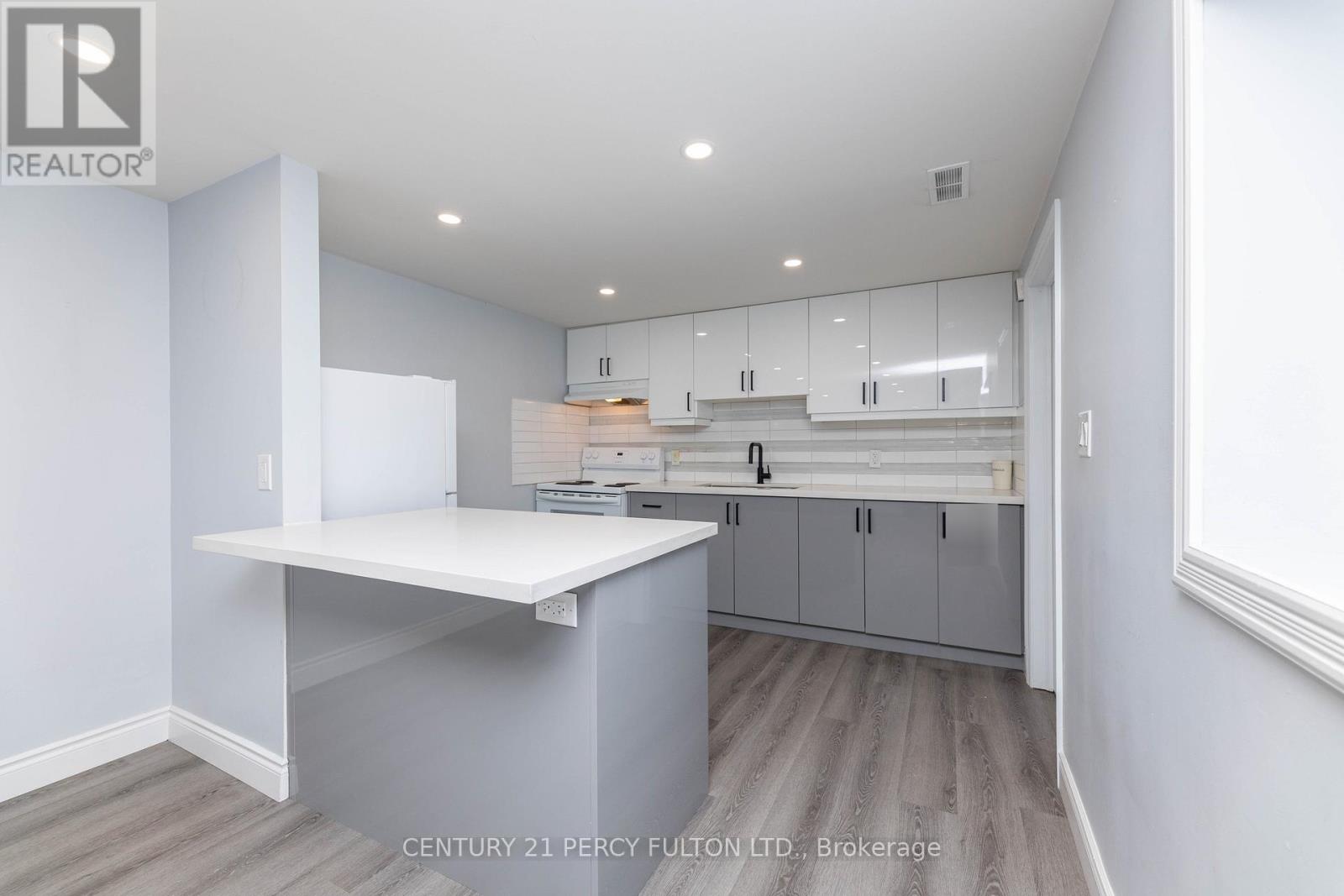 Bsmt - 647 Perry Crescent, Oshawa, Ontario  L1J 2E4 - Photo 11 - E12490052