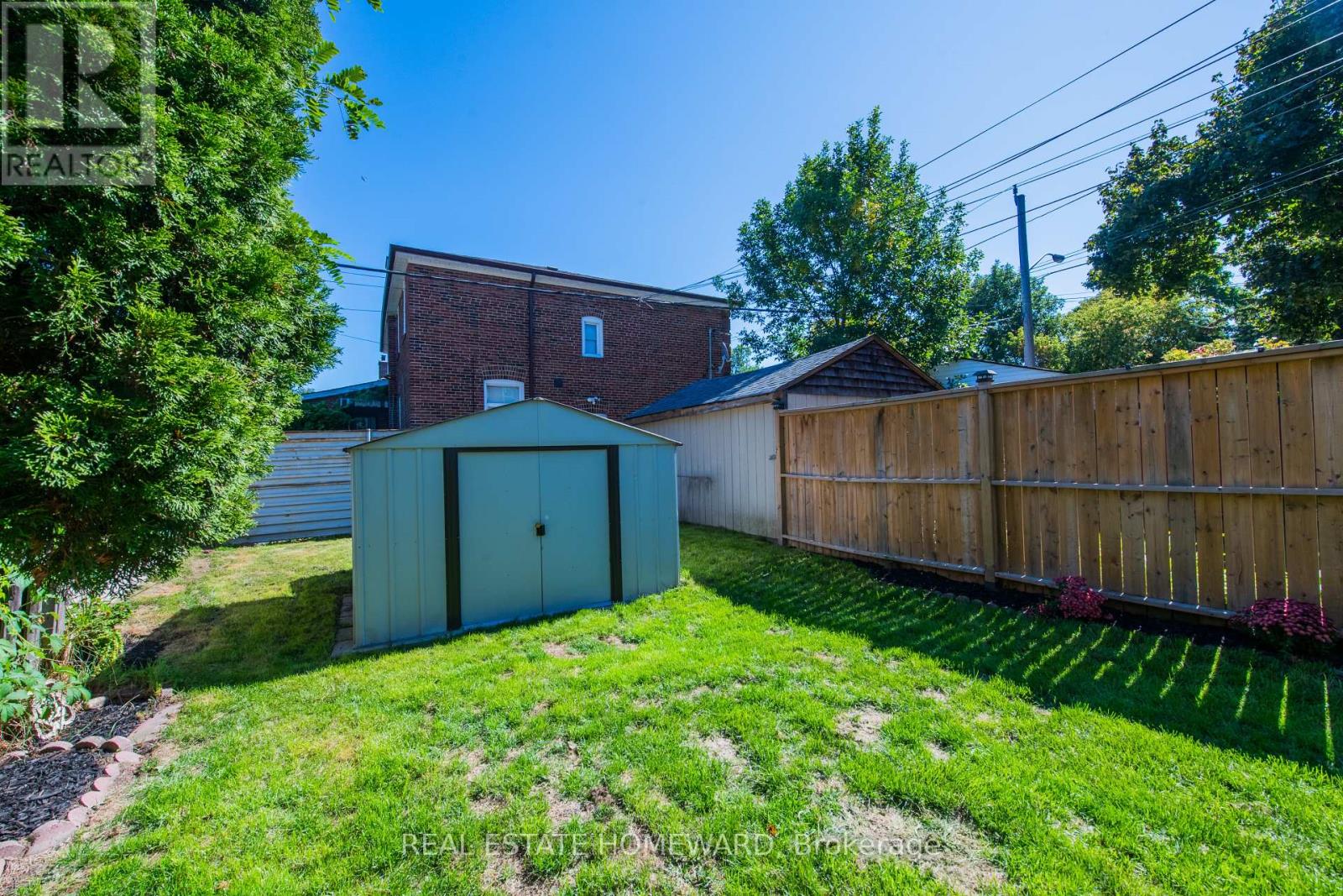 353 Victoria Park Avenue, Toronto, Ontario  M4E 3S9 - Photo 33 - E12490088