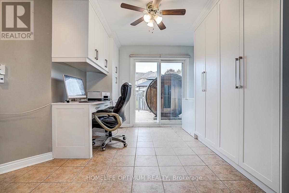 8 Lone Court, Ajax, Ontario  L1T 4J9 - Photo 15 - E12490118