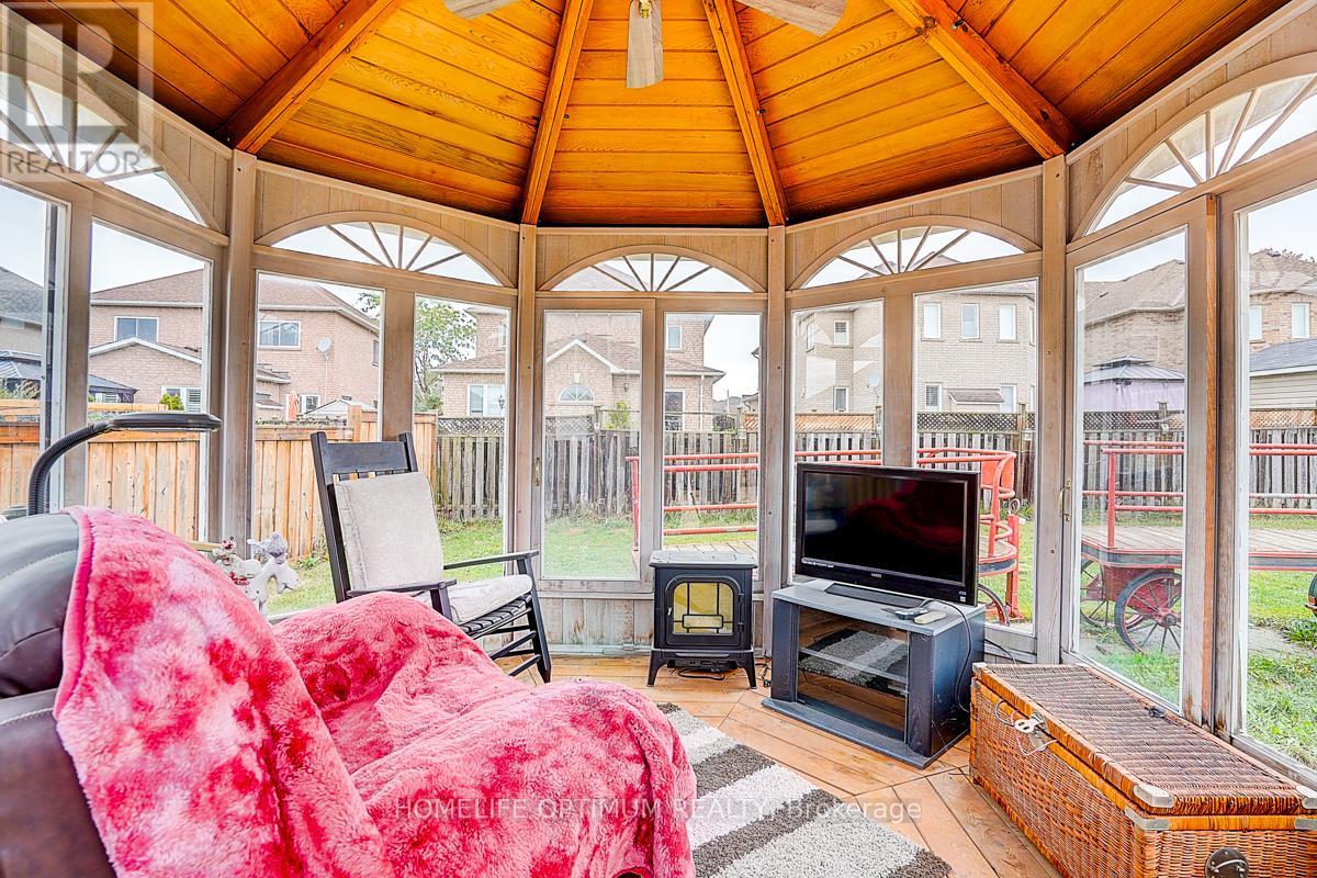 8 Lone Court, Ajax, Ontario  L1T 4J9 - Photo 34 - E12490118